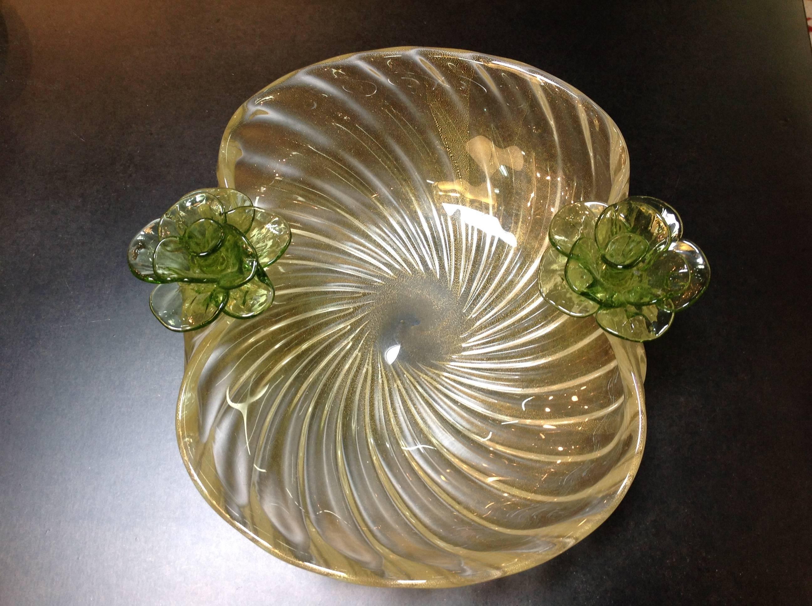 20th Century Murano Glass Bowl with Seven Pieces of Glass Fruit For Sale