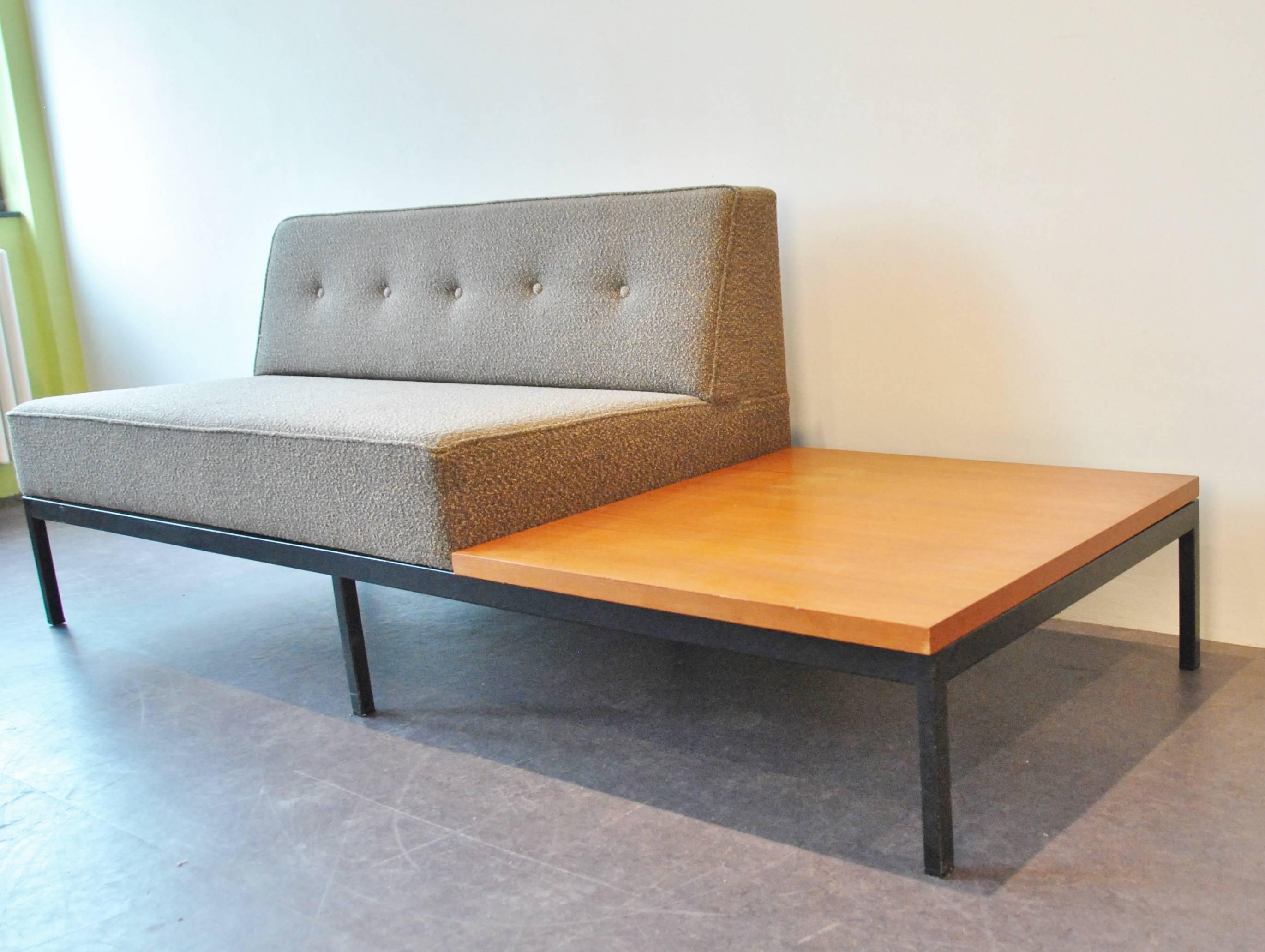 Model '077' Sofa by Kho Liang Ie for Artifort, Netherlands, 1960s In Excellent Condition In Steenwijk, NL