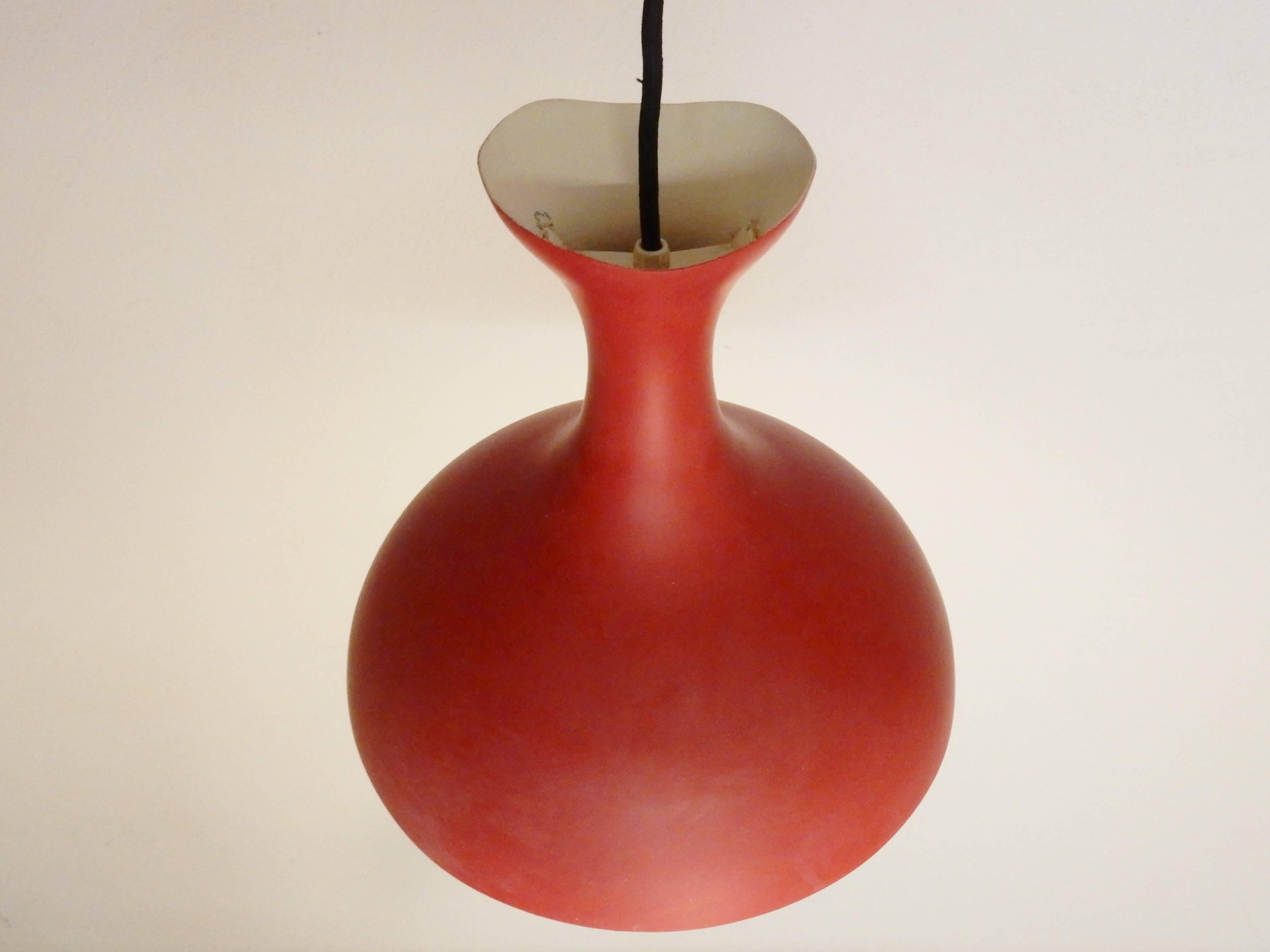 Mid-Century Scandinavian Pendant Light in a Beautiful Old Red Color In Good Condition In Steenwijk, NL