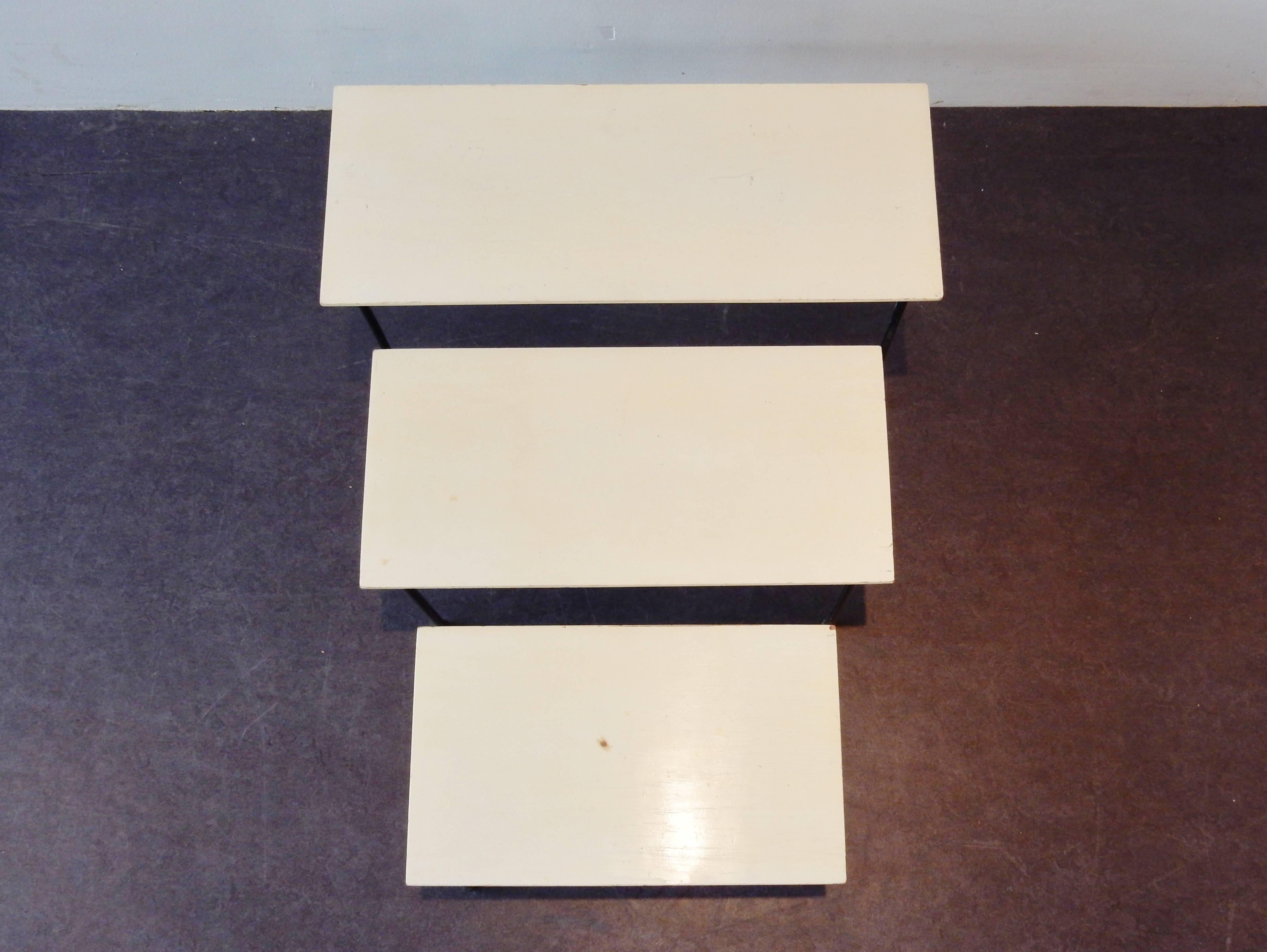 Lacquered Rare, Original Set of 'Twello' Nesting Tables by Martin Visser for 't Spectrum For Sale