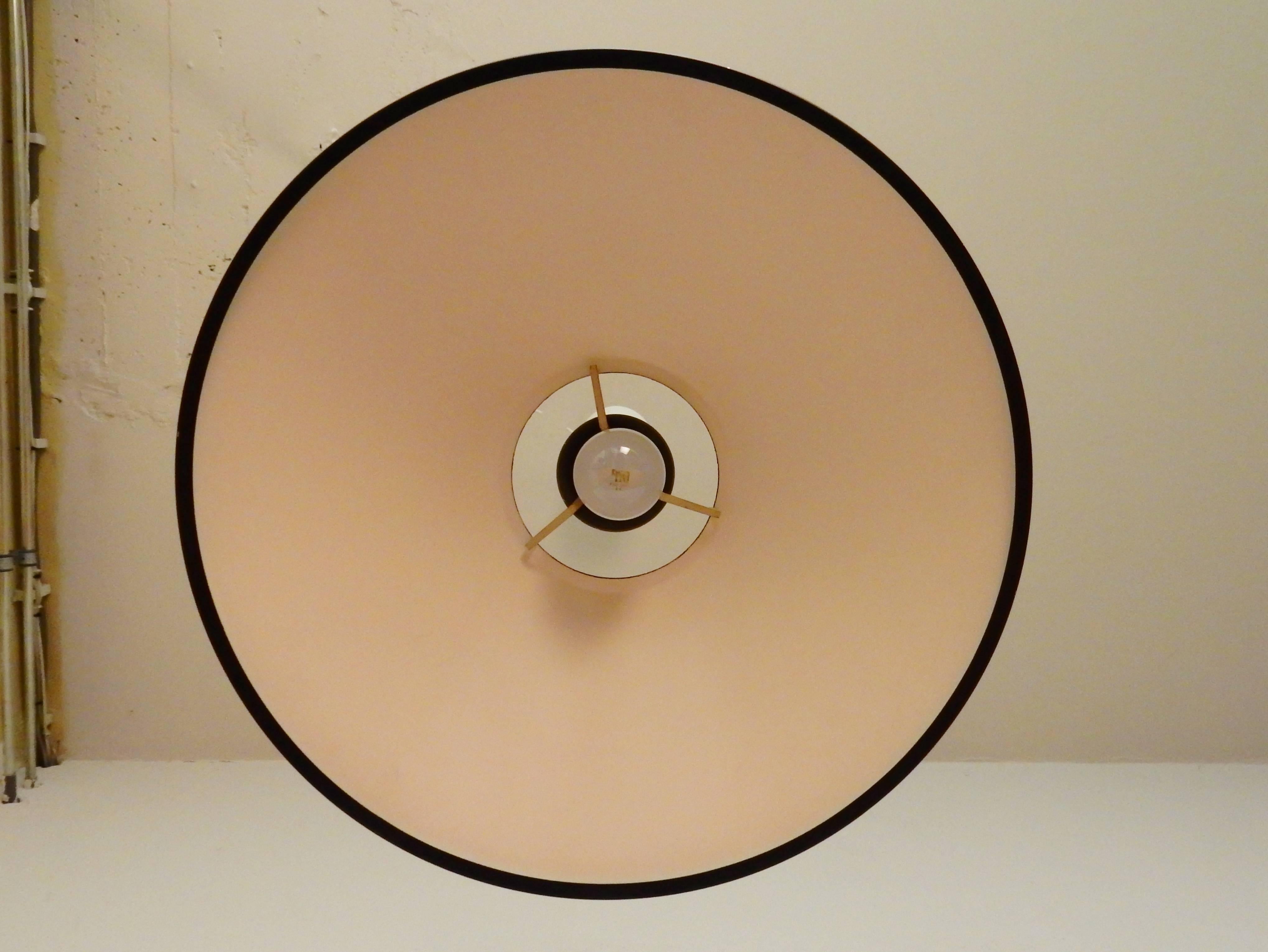 Mid-20th Century Mid-Century Pendant Light in Black and White Lacquered Metal, 1950s-1960s For Sale