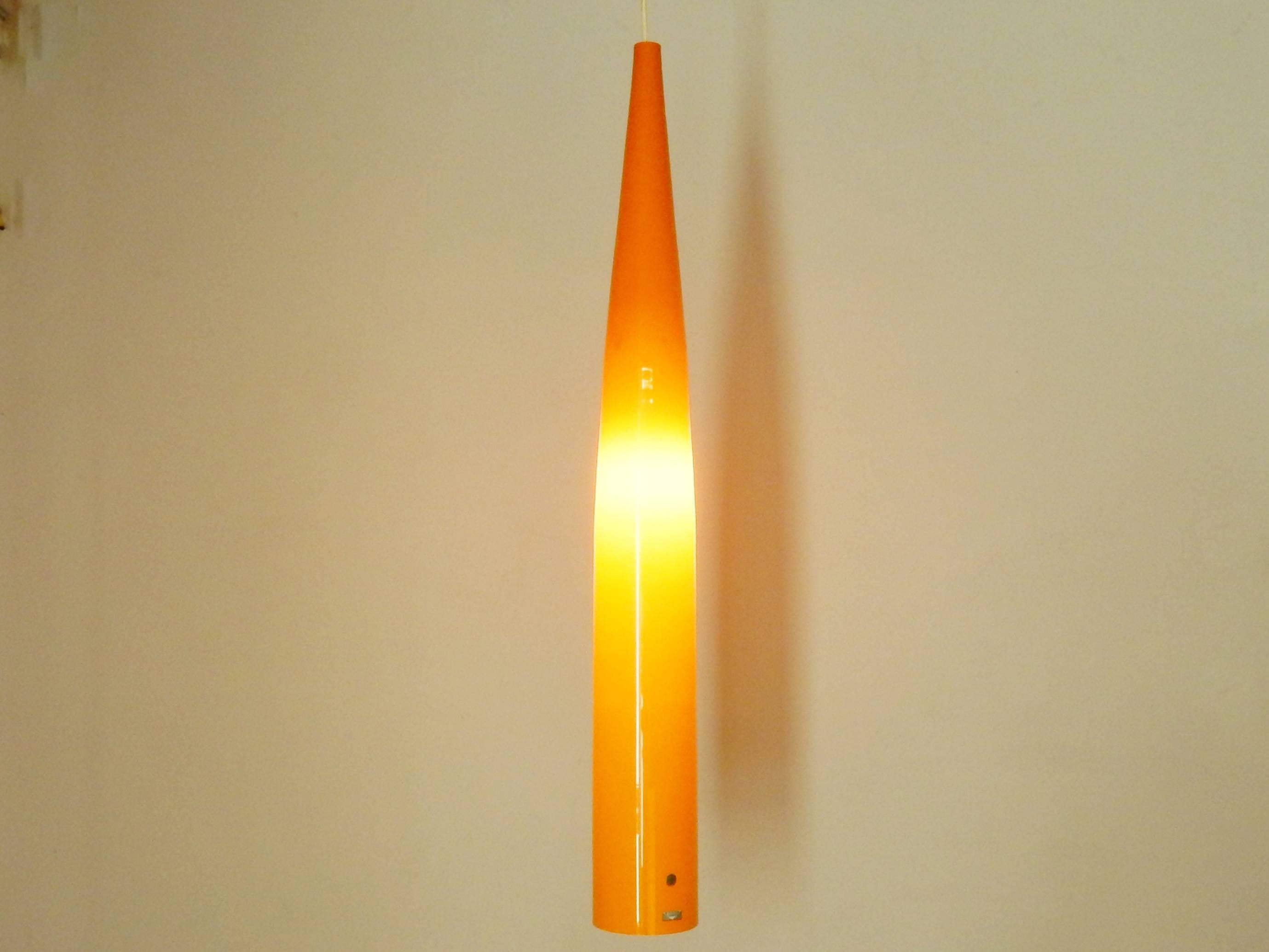 Tall Orange Glass Pendant Light by Gino Vistosi Murano, Italy, 1960s For Sale 1