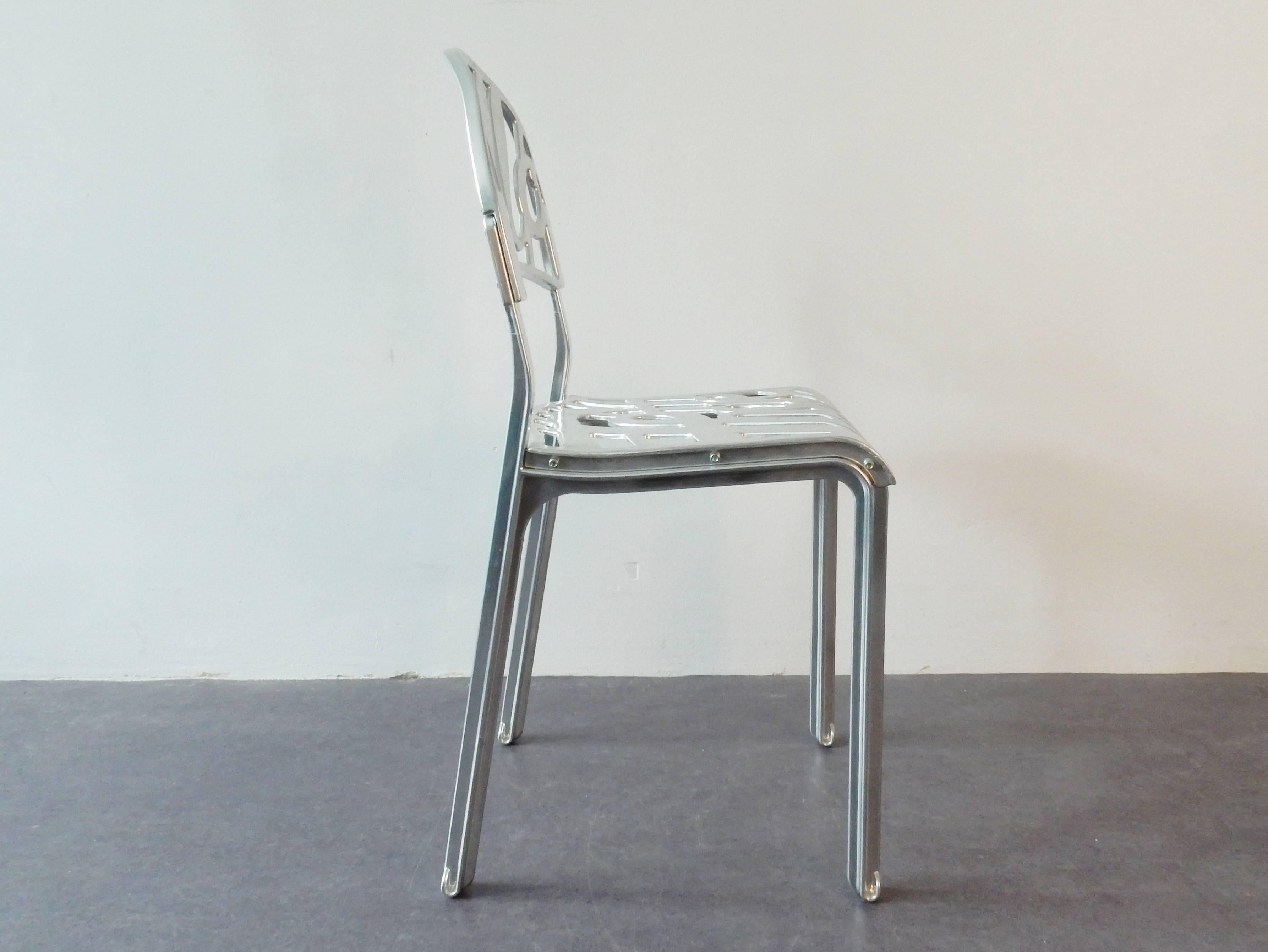 Late 20th Century 'Hello There' Chair in Aluminium, Jeremy Harvey for Artifort, Netherlands, 1970s