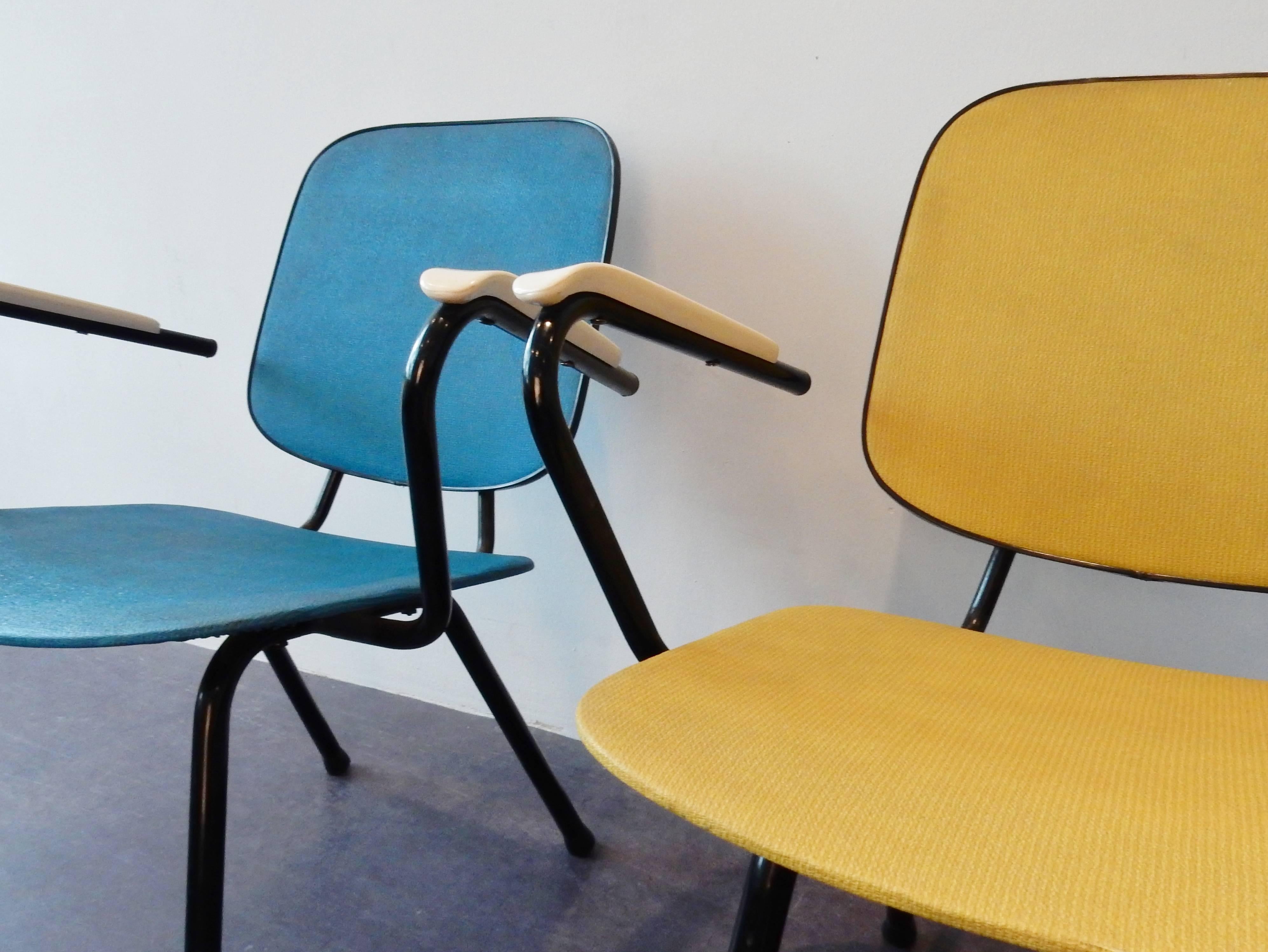 Mid-Century Modern Set of Two Lovely Lower Armchairs in Blue and Yellow, 1950s-1960s For Sale