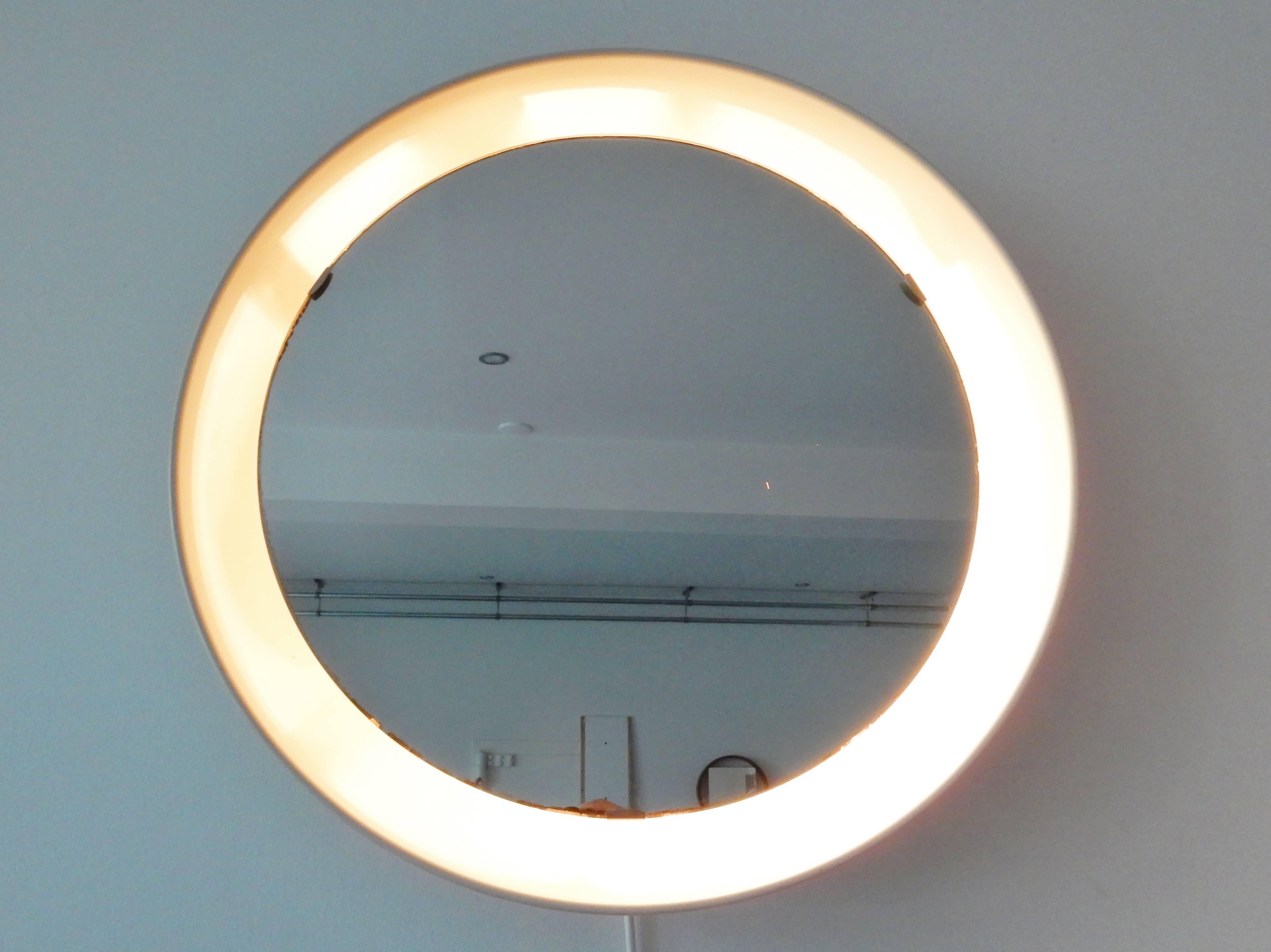 Mid-Century Modern Rare Luminated Round Mirror by Arne Jacobsen for Louis Poulsen, Denmark, 1960s