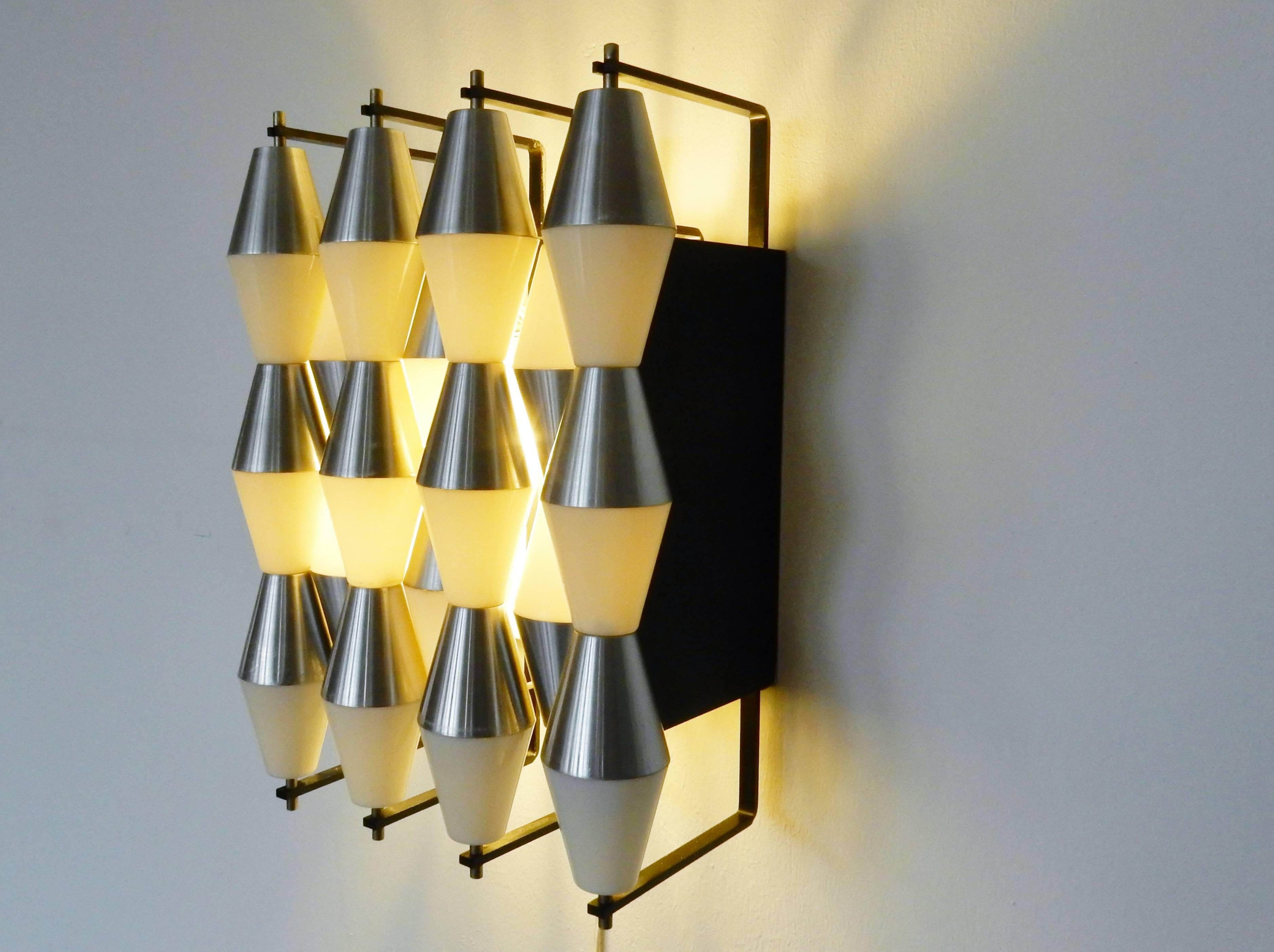 Architectural Wall Light Model 