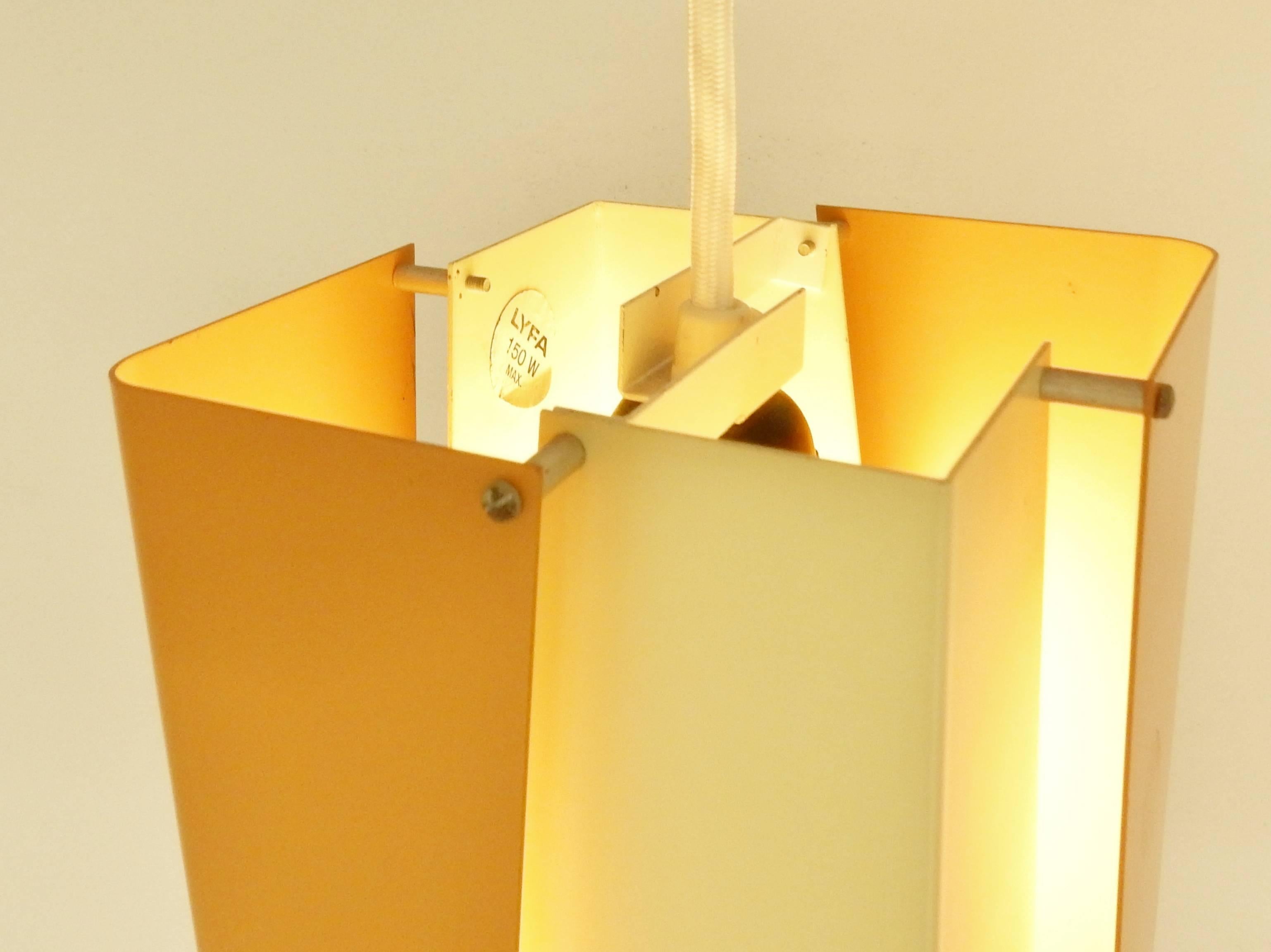Danish Design Pendant Lamp by Lyfa, Denmark, 1960s In Excellent Condition For Sale In Steenwijk, NL