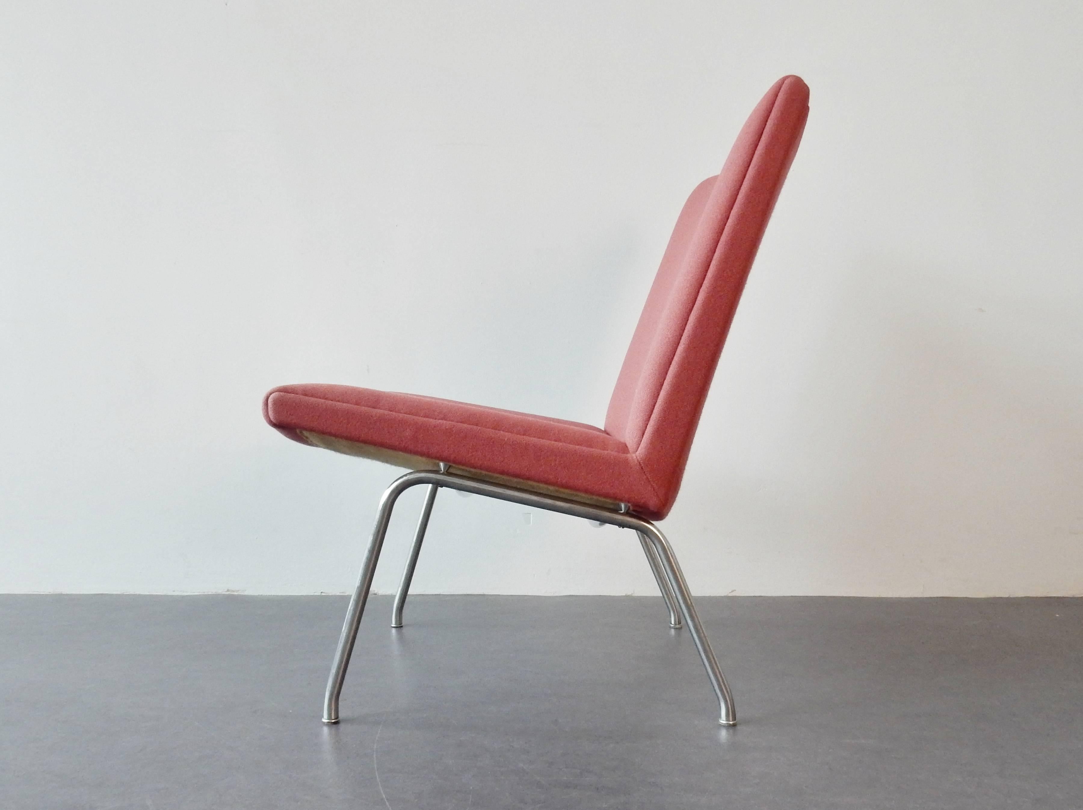 Model AP-39 or Airport Chair by Hans Wegner for AP Stolen, Denmark, 1959 In Good Condition In Steenwijk, NL