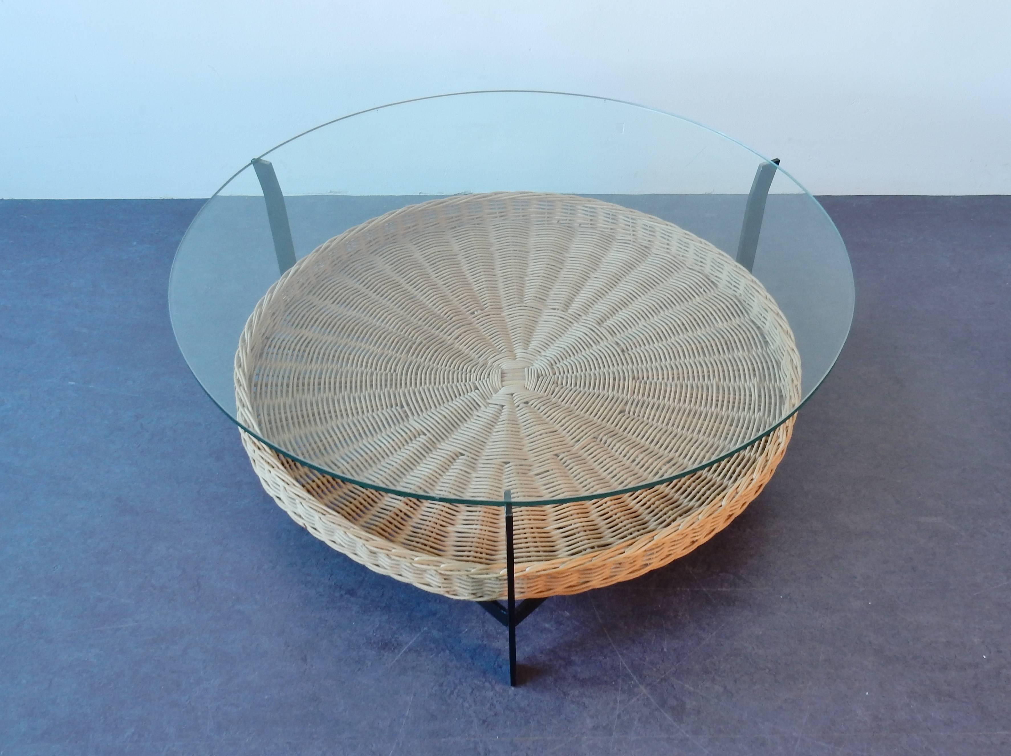 Lacquered Coffee Table of Metal Frame with Wicker Basket and Hung Safety Glass Top, 1960s