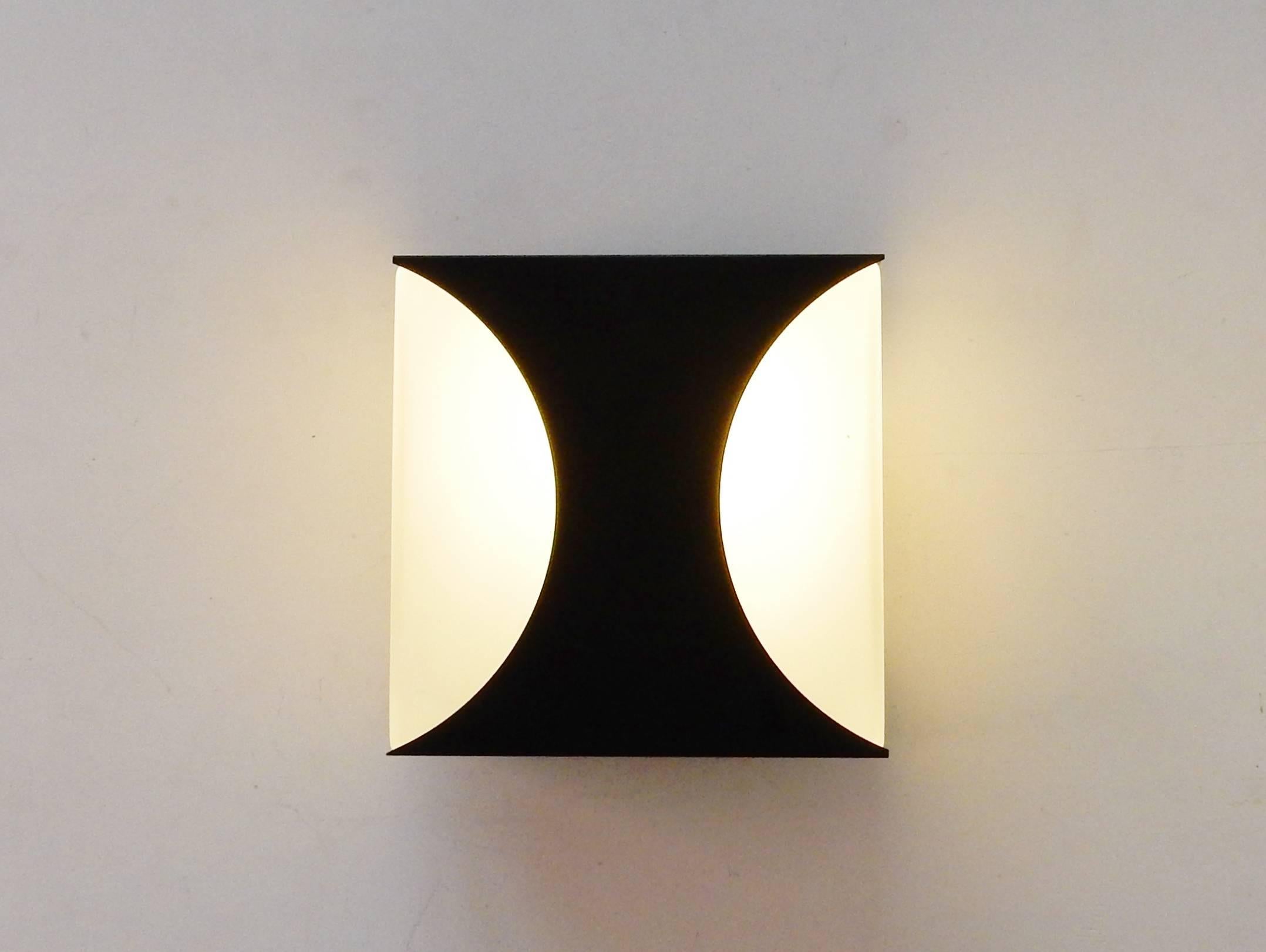 Lacquered 'Ludiek' or C-1552.00 Wall Sconce by Raak Amsterdam, Late 1960s