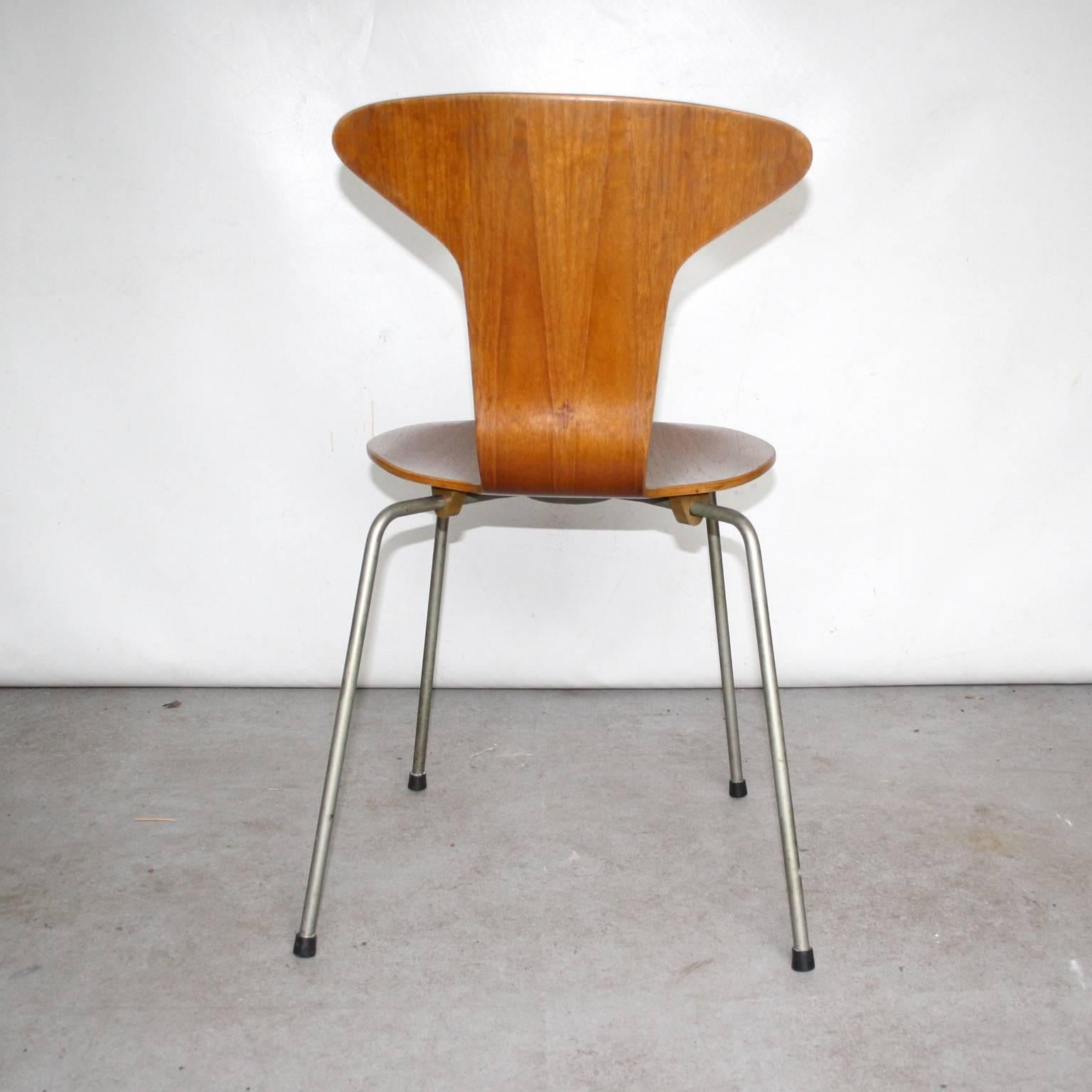 Mid-Century Modern Arne Jacobsen for Fritz Hansen “Mosquito” Dining Chair For Sale