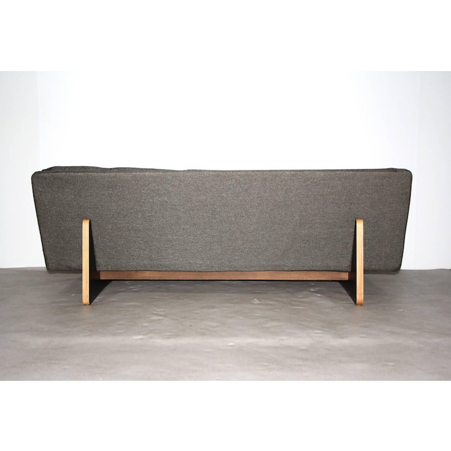Dutch Kho Liang Ie for Artifort Three Seater Sofa Model 671, The Netherlands, 1960s For Sale