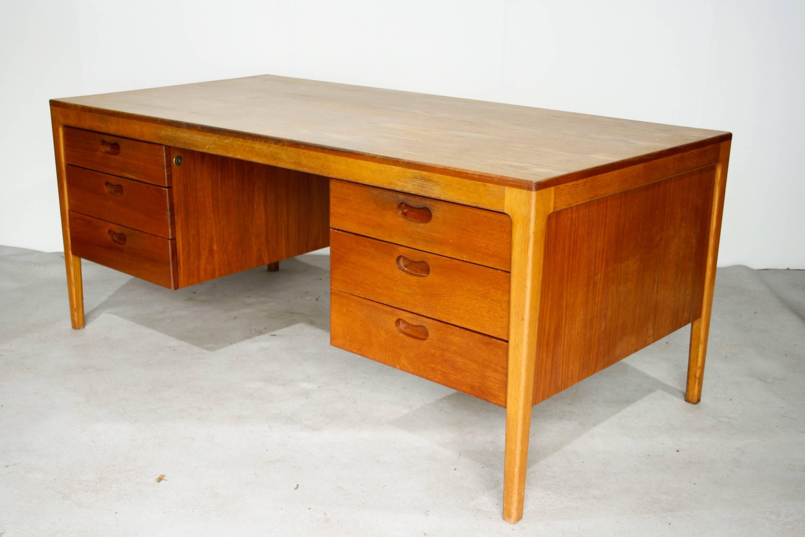Mid-Century Modern Large Teak Midcentury Design Desk, Denmark, 1960s For Sale