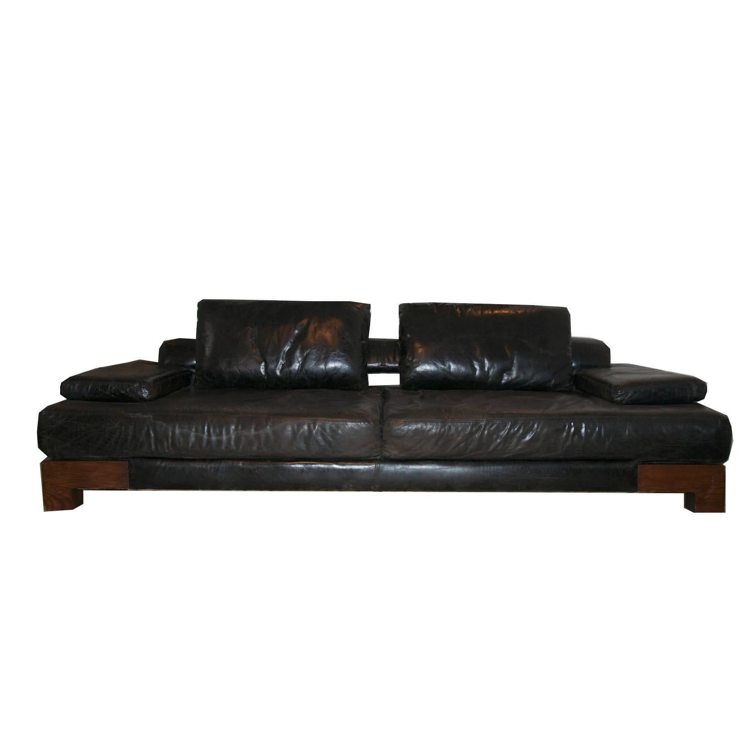 Italian 1970s Leather Design Sofa For Sale