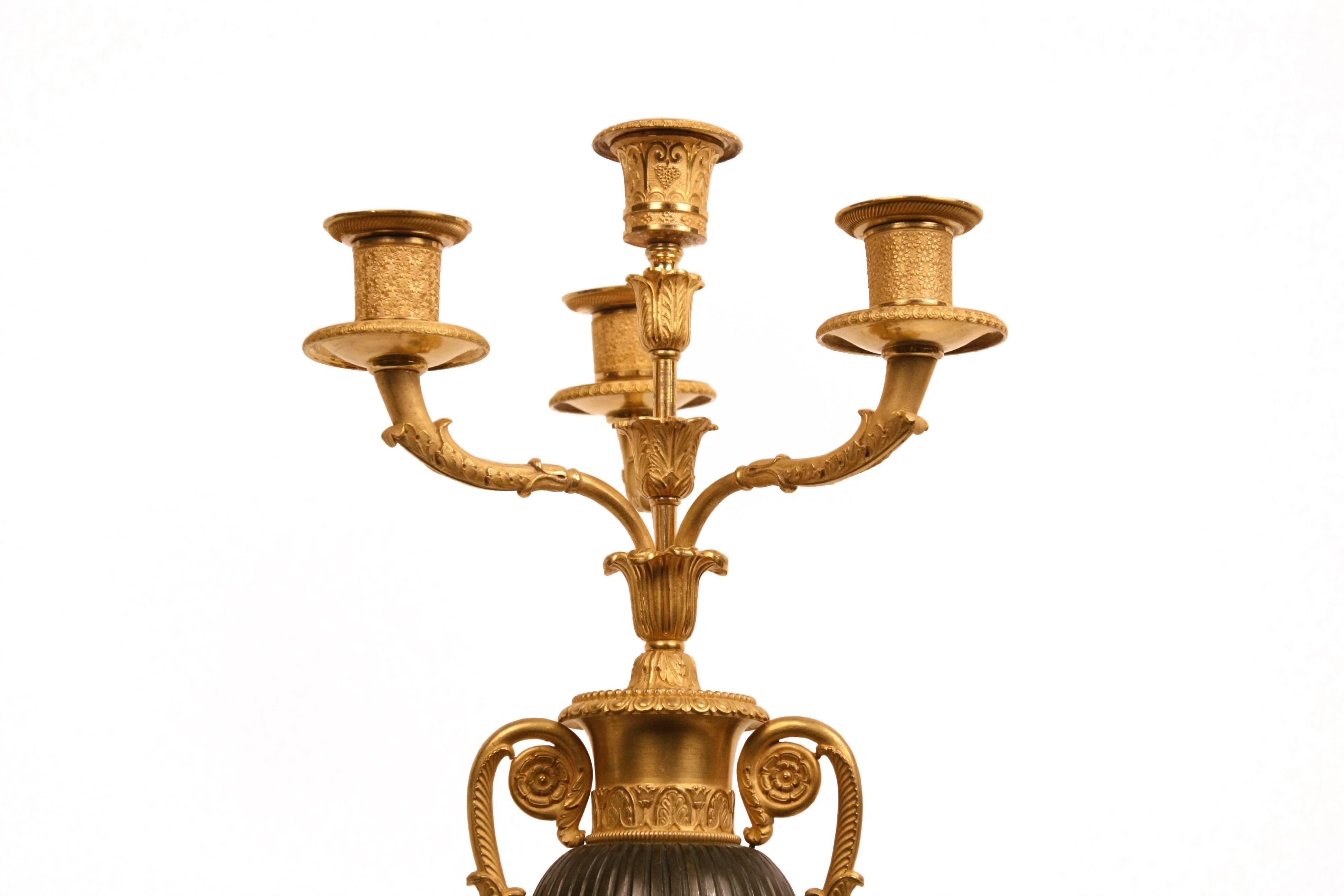 Empire Pair of French Early 19th Century Gilt Bronze Candelabra For Sale