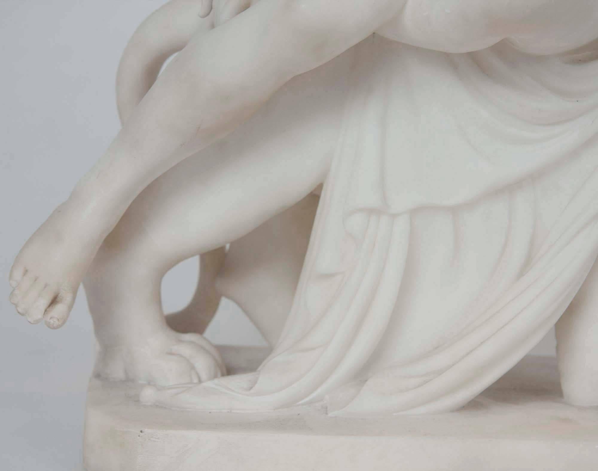 Sculpté Sculpture en marbre d'Ariane assise sur une panthère en vente