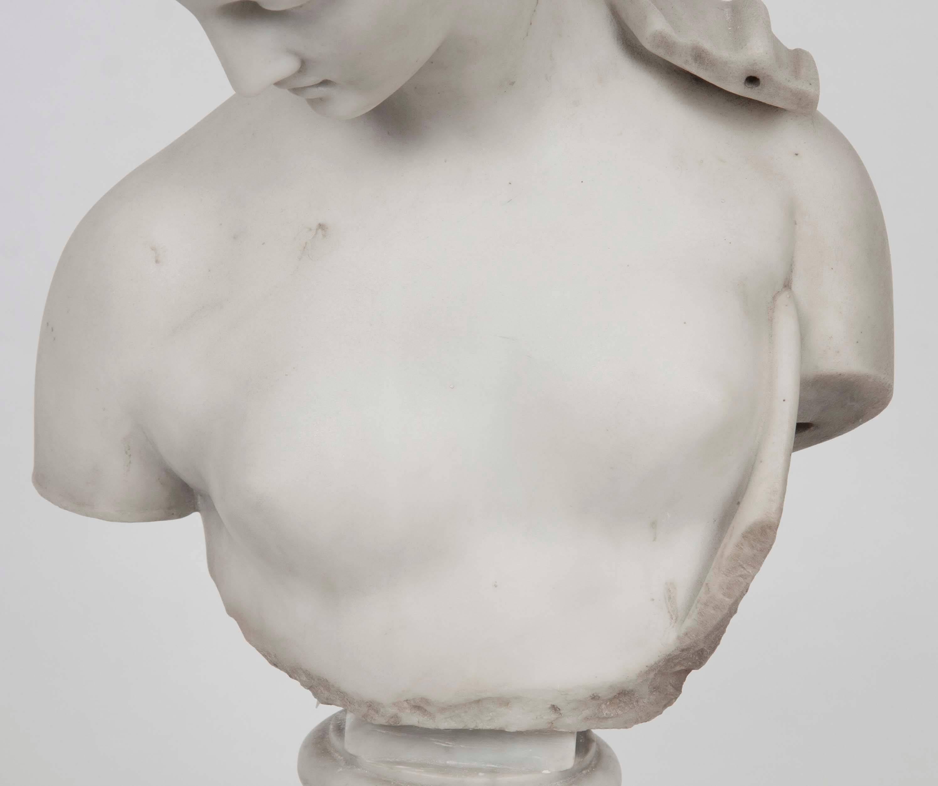 Italienische klassische Marmorbüste der Venus Chiurazzi aus dem 19. Jahrhundert (Klassisch-griechisch) im Angebot