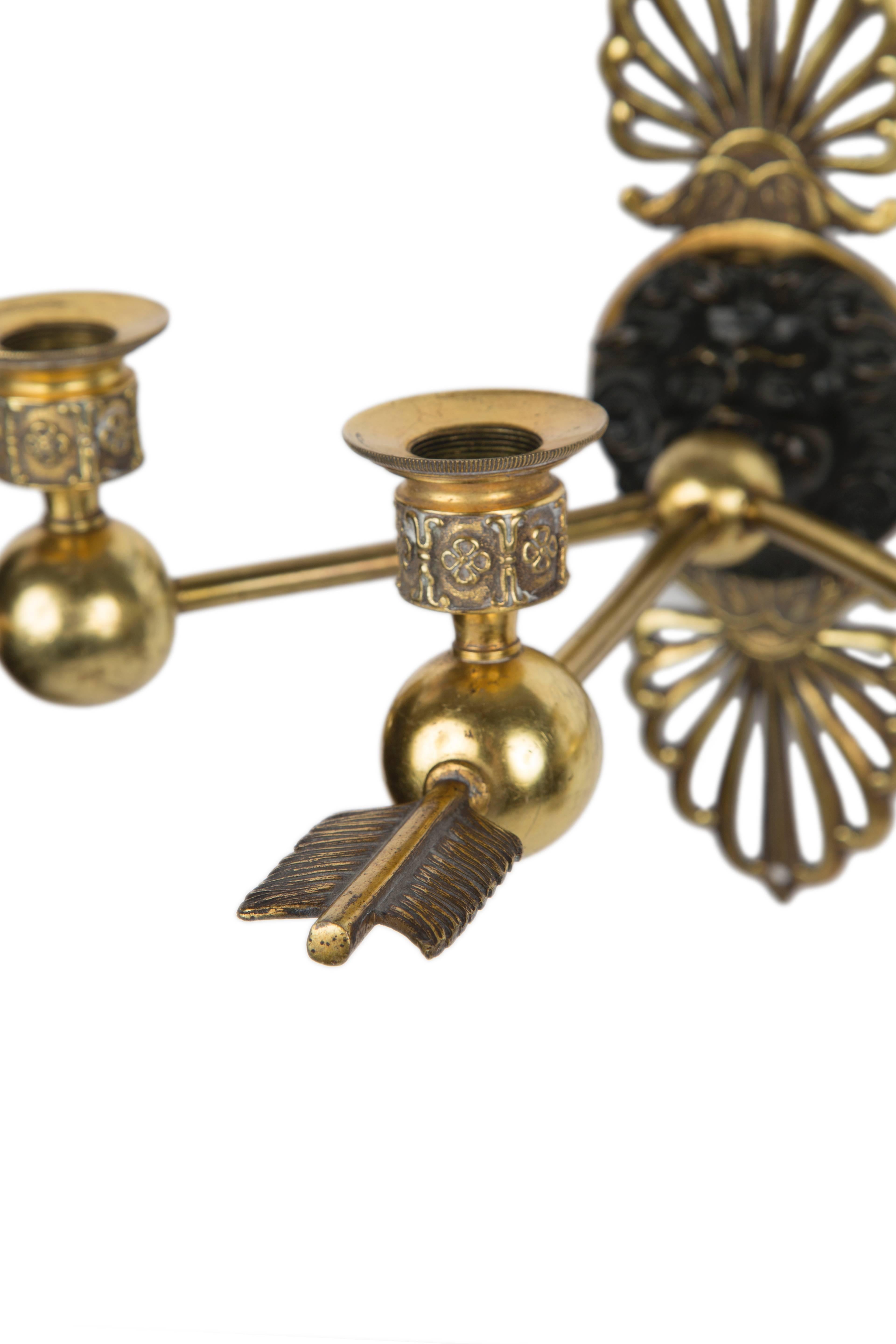 19th Century Pair of French Gilt Bronze Patinated Wall Lights For Sale 1
