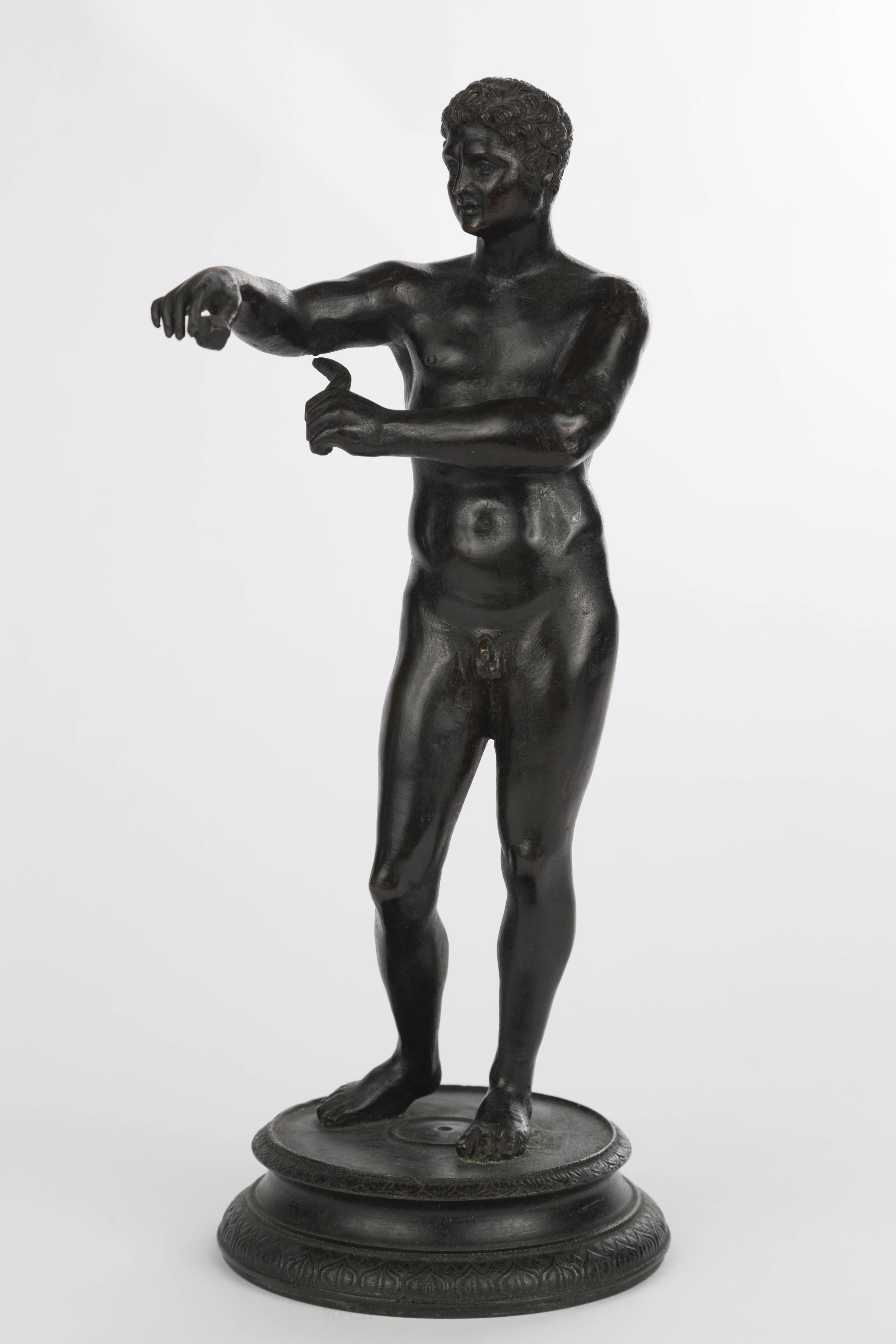 Patinated Italian Grand Tour Bronze Figure of an Athlete For Sale