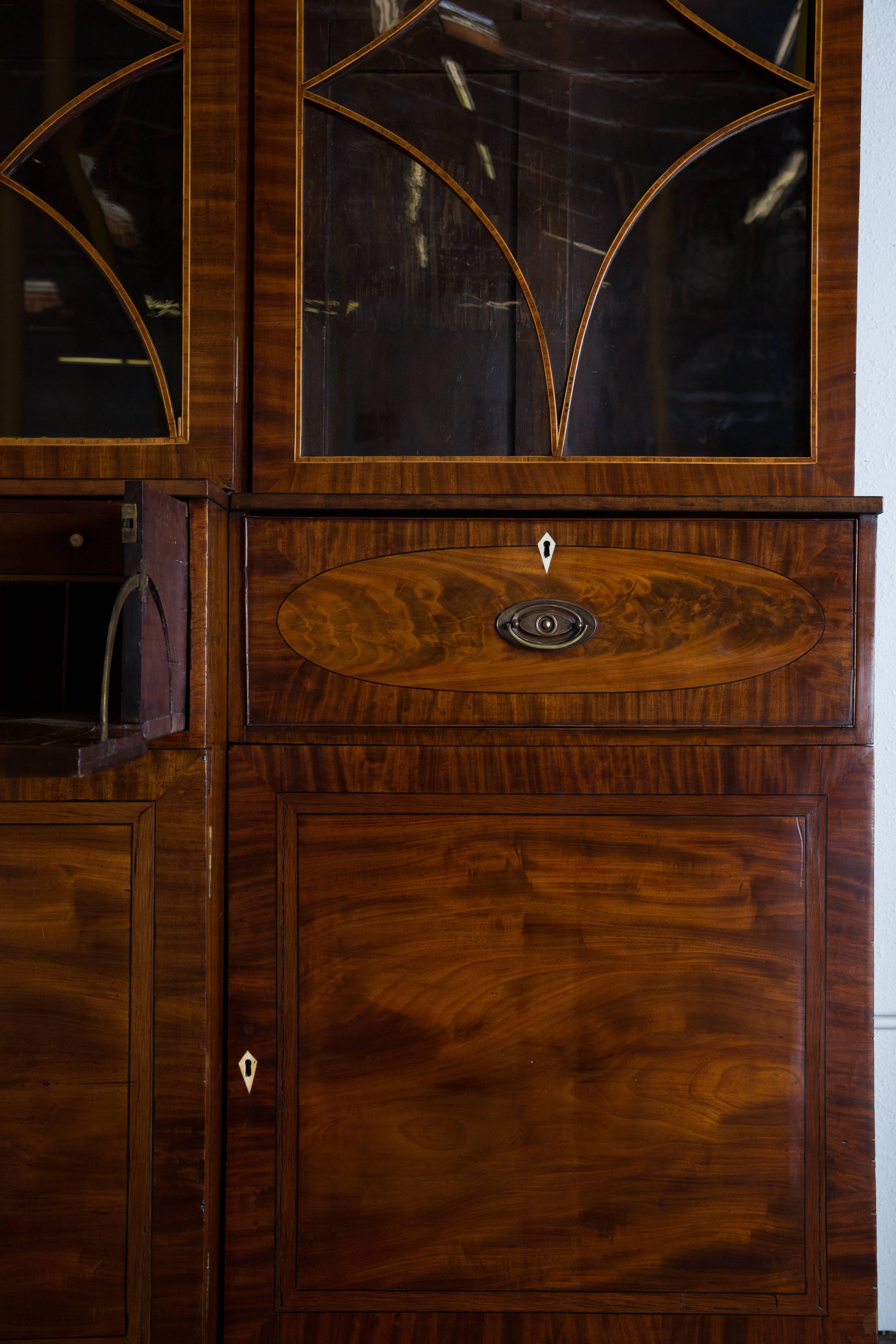 George III Mahogany Breakfront Secretary In Good Condition For Sale In Los Angeles, CA