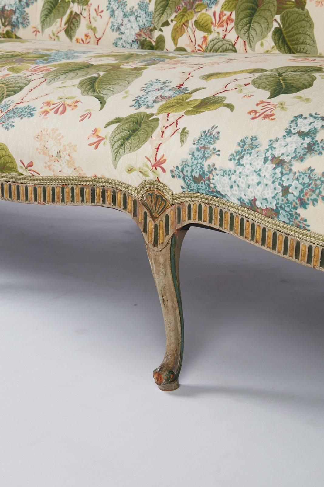 English George III Painted Settee with Gilt Detail For Sale