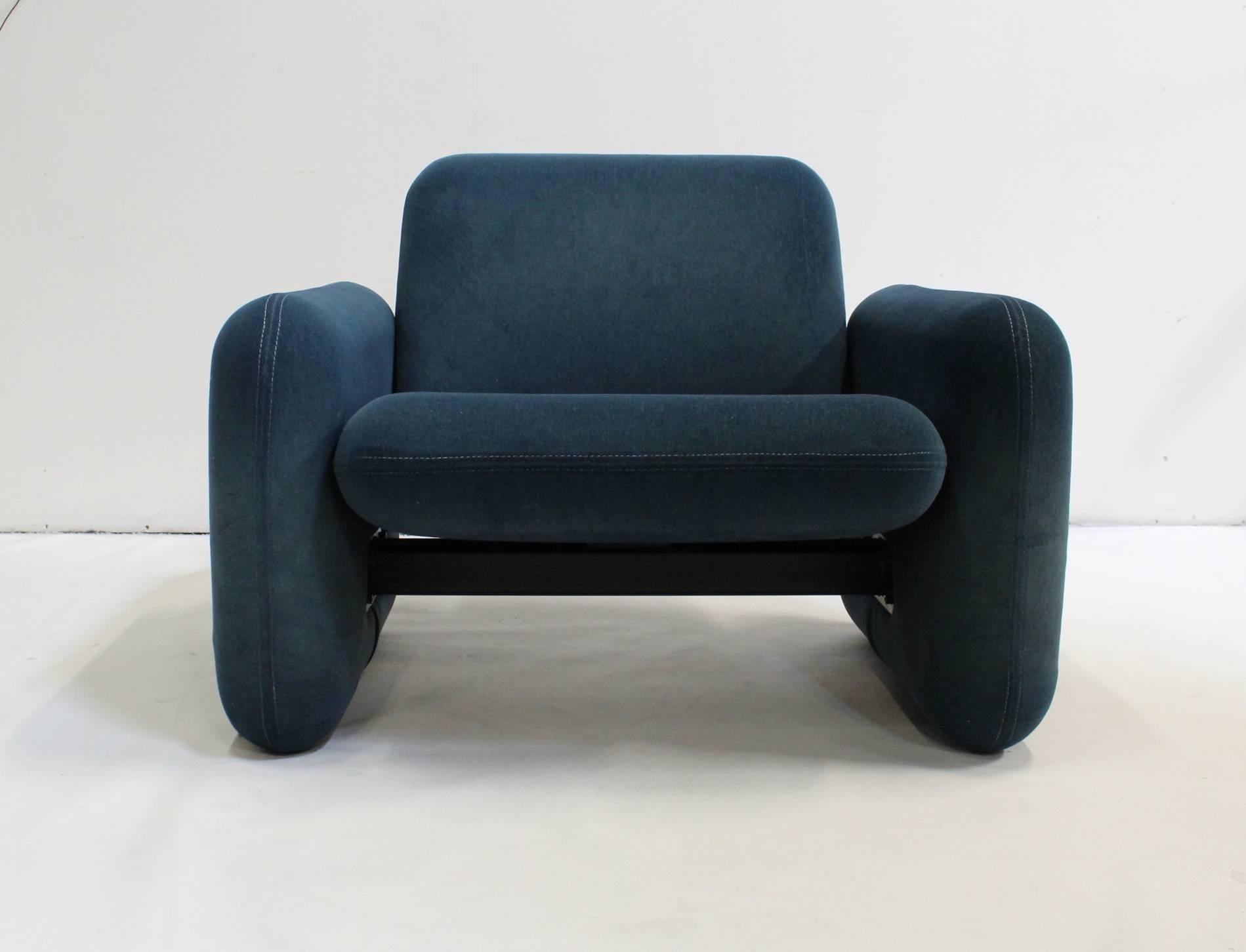 ray wilkes chiclet chair