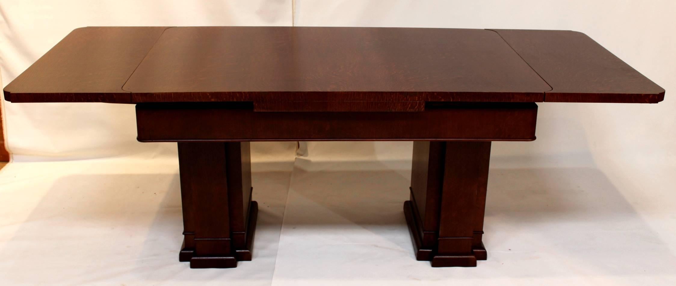 Art Deco Tiger Eye Oak Extension Dining Table In Good Condition In Dallas, TX