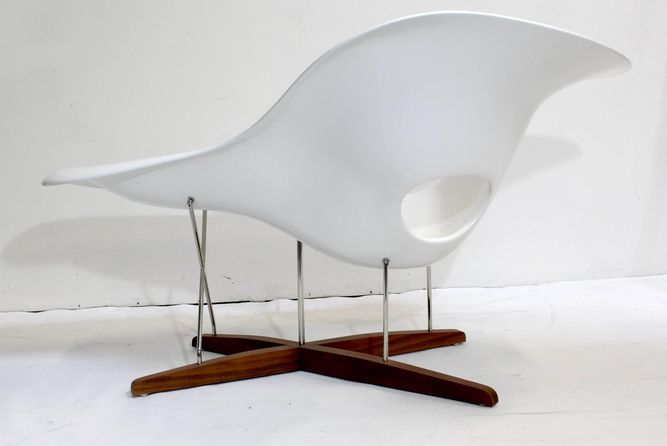 Mid-Century Modern Eames Vitra White La Chaise Chair