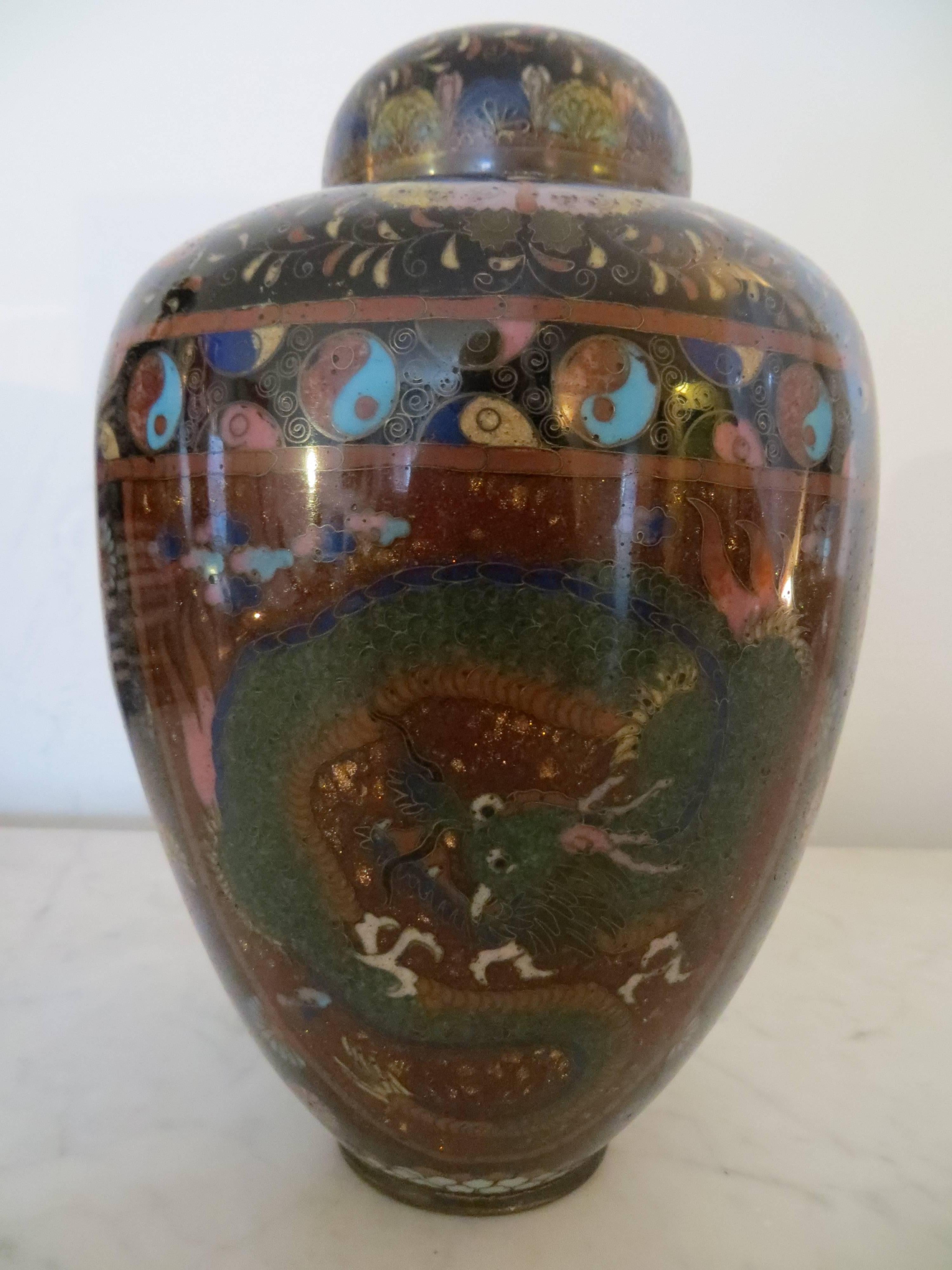 Beautiful 18th Century, Japanese cloissone urn  In Excellent Condition For Sale In New York, NY