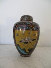 Beautiful 18th Century, Japanese cloissone urn