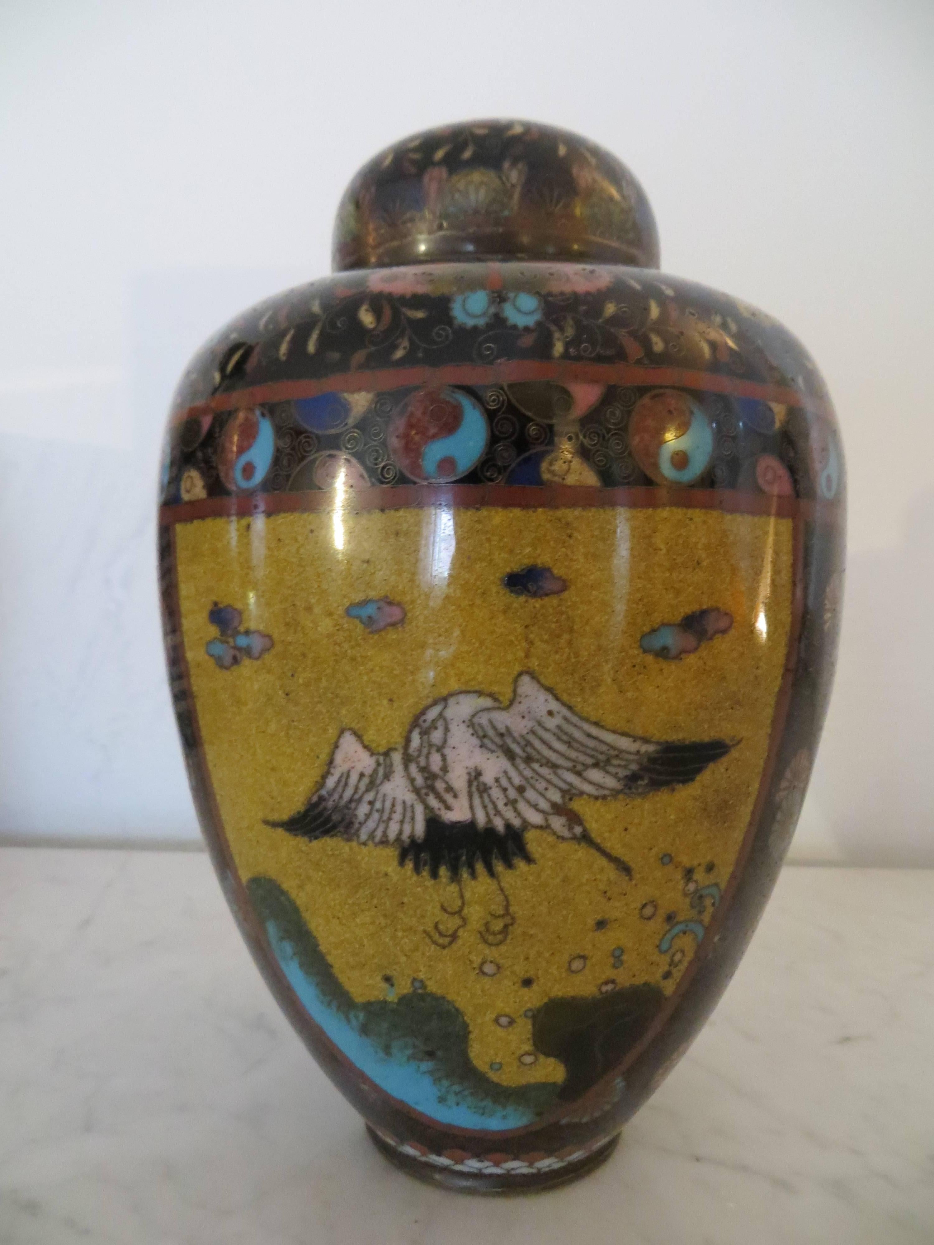 Enamel Beautiful 18th Century, Japanese cloissone urn  For Sale