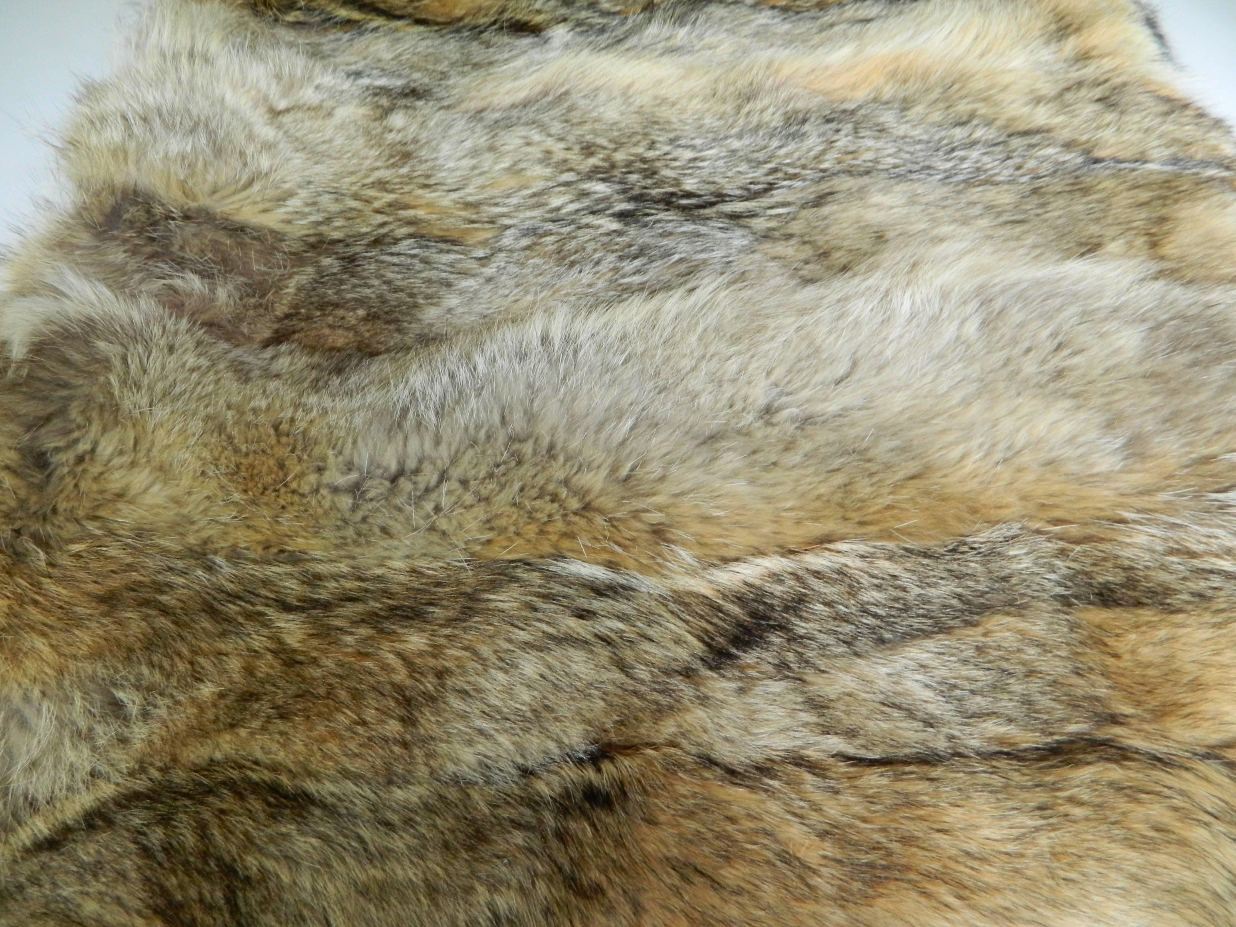 Modern Luxurious Coyote Fur Throw with Cashmere Lining