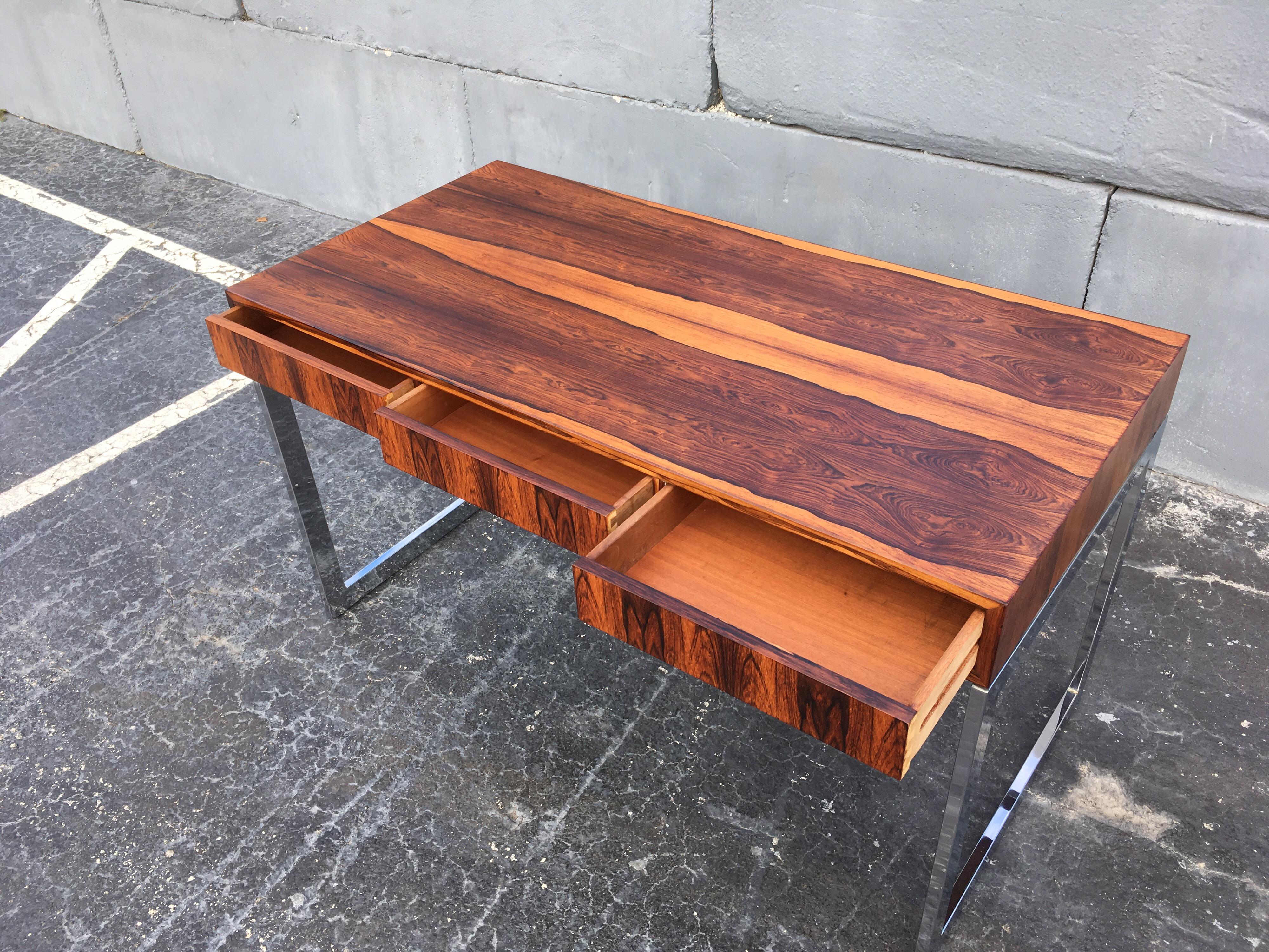 Danish Desk in Style of Milo Baughman  2