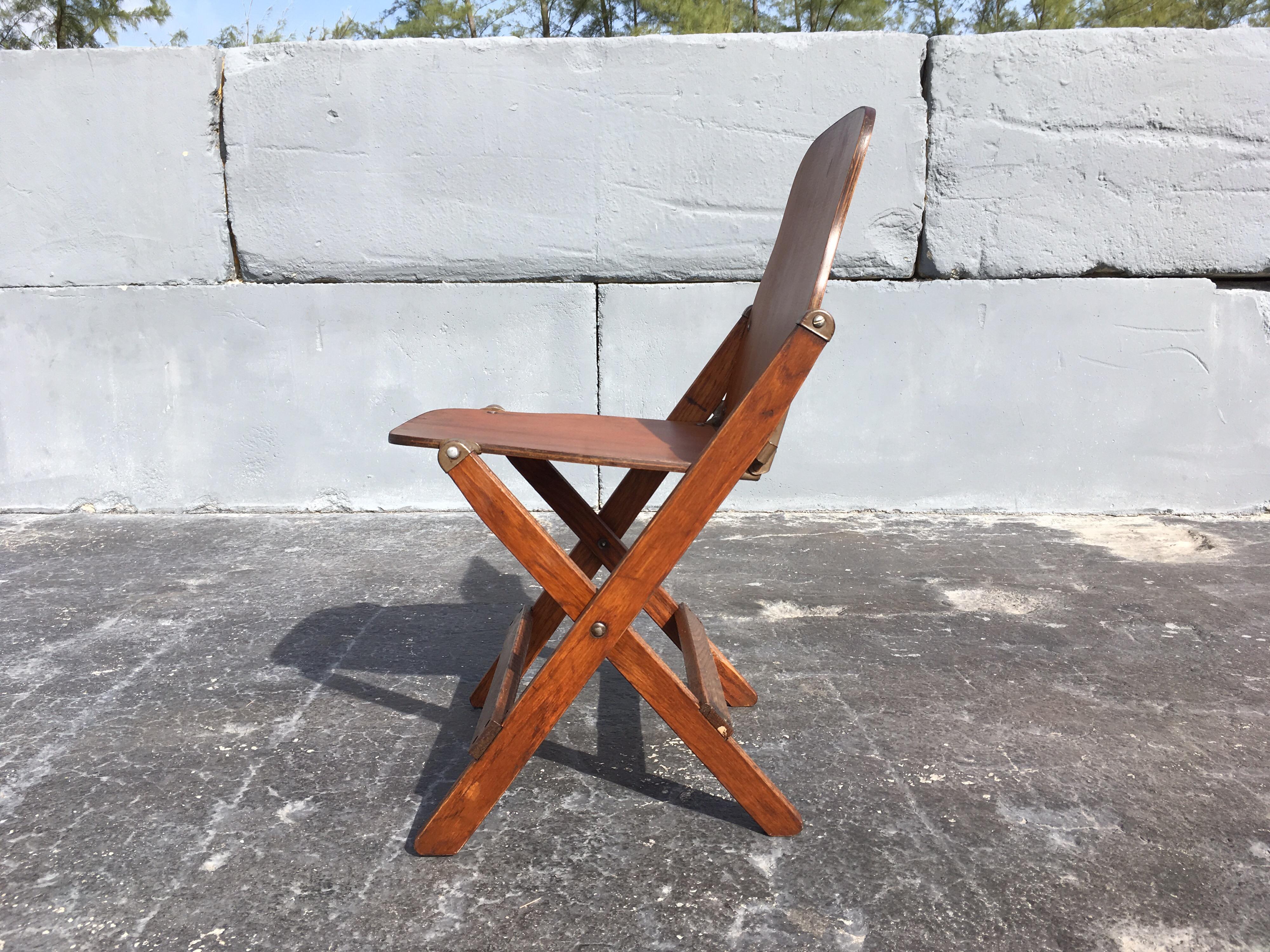Mid-Century Modern Set of Six Great Vintage Folding Chairs