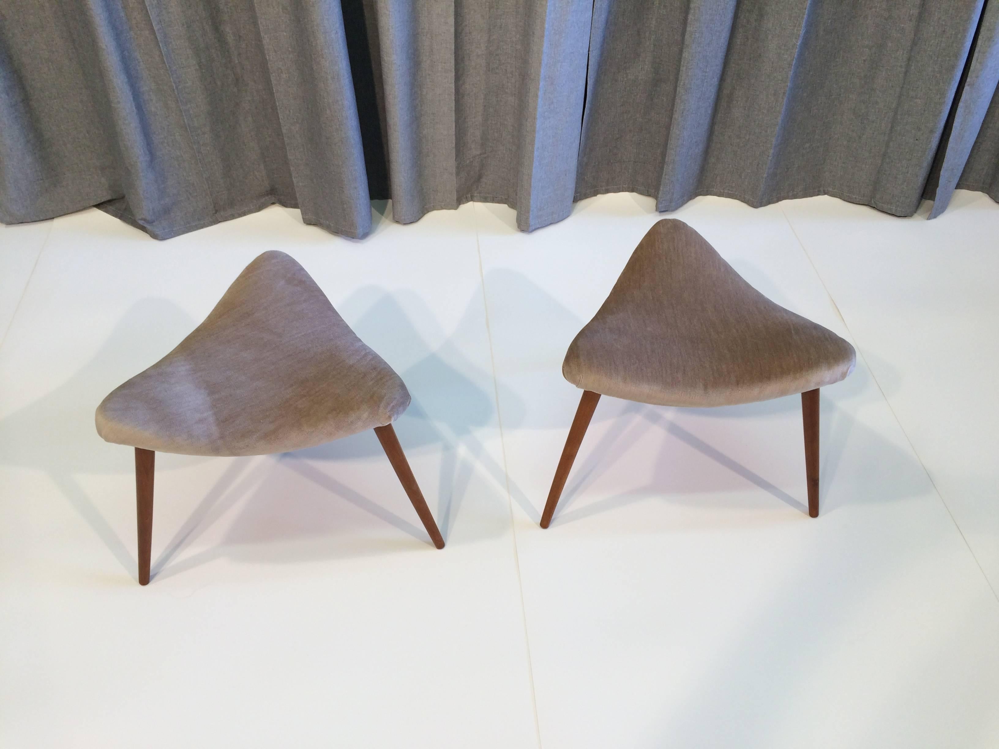 Beautiful pair of triangular shaped Danish stools. Each stool stands on three legs. Great design and quality.