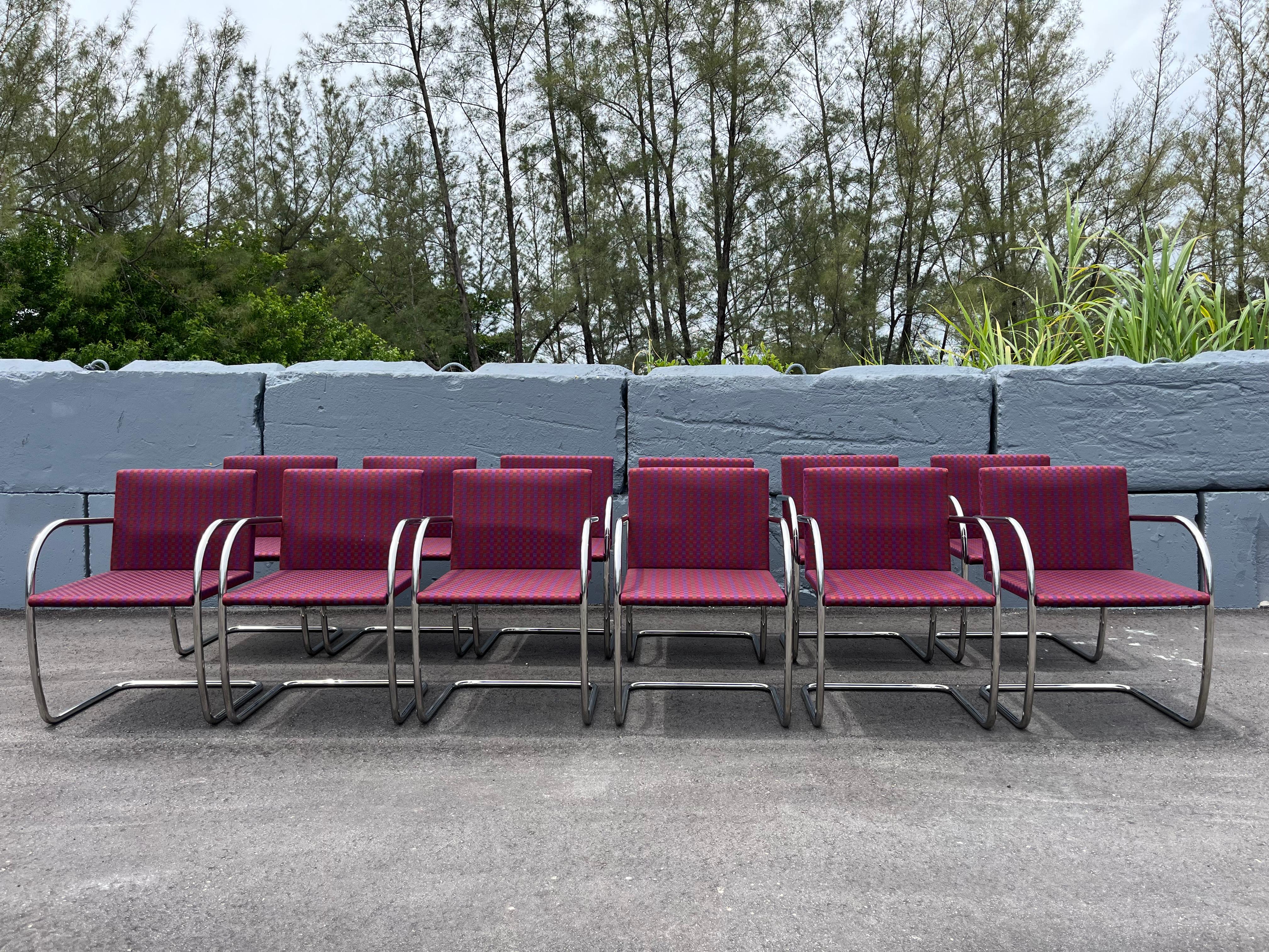 Set di dodici sedie tubolari Brno per Knoll, acciaio inox In condizioni buone in vendita a Miami, FL