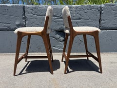 Sculptural Bar Stools, Counter Stool in the Style of Gio Ponti Walnut