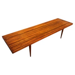 Mel Smilow – Mid-Century-Modern-Tischbank aus massivem Walnussholz mit Lattenrost