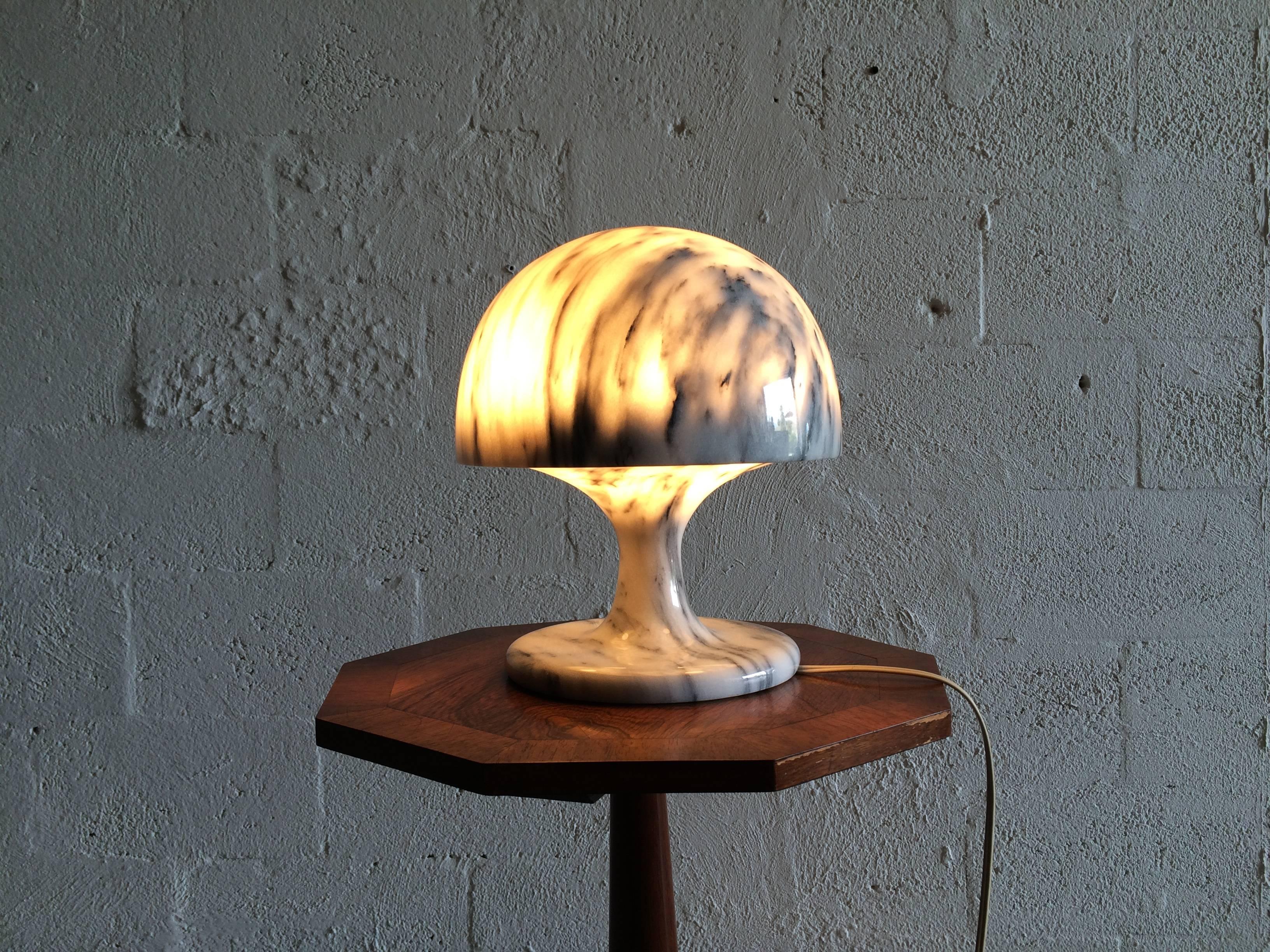 Mid-Century Modern Nice Marble Table Lamp, Italy, 1970s