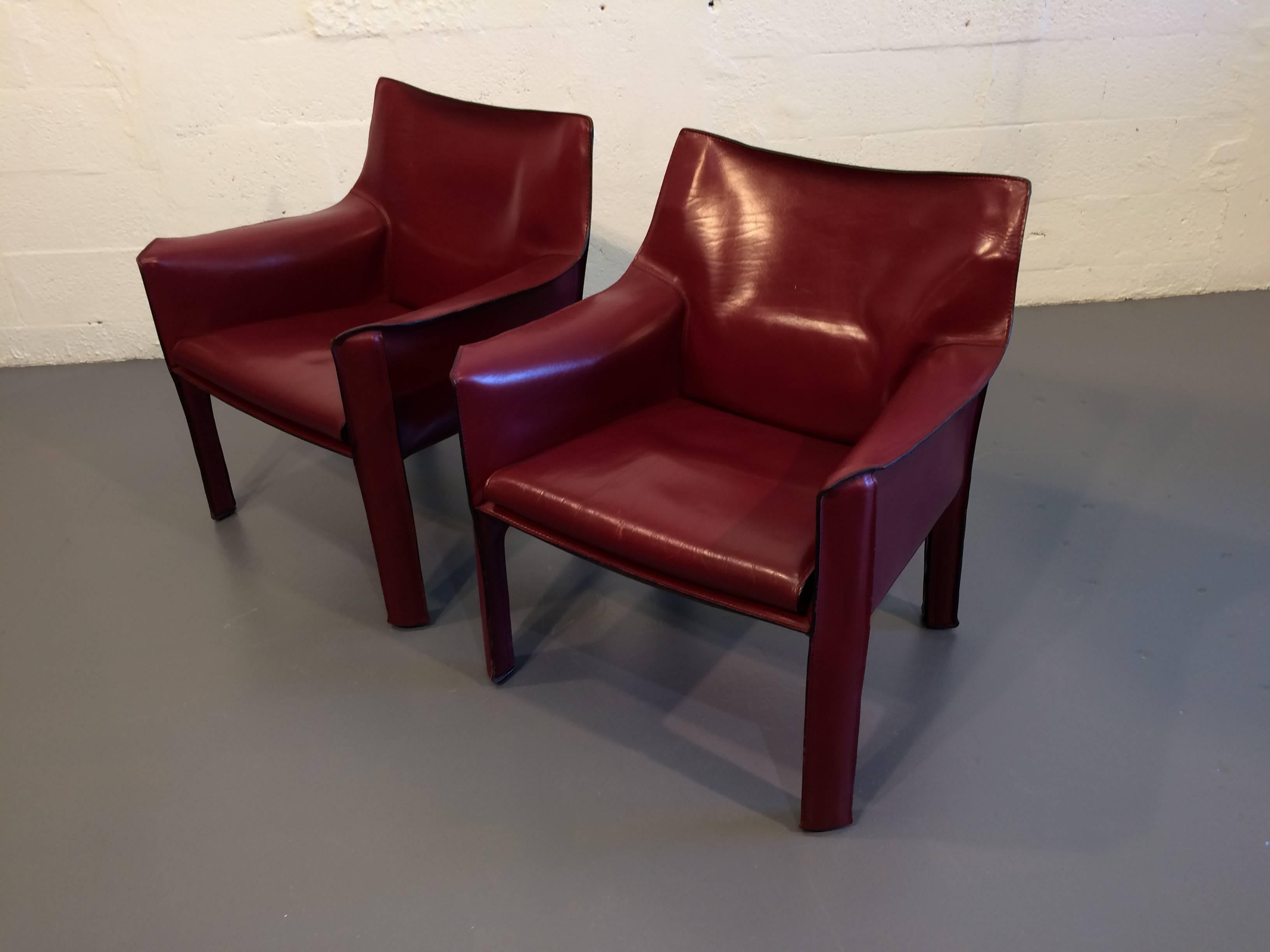 Leather Pair of Cab Lounge Chairs by Mario Bellini for Cassina