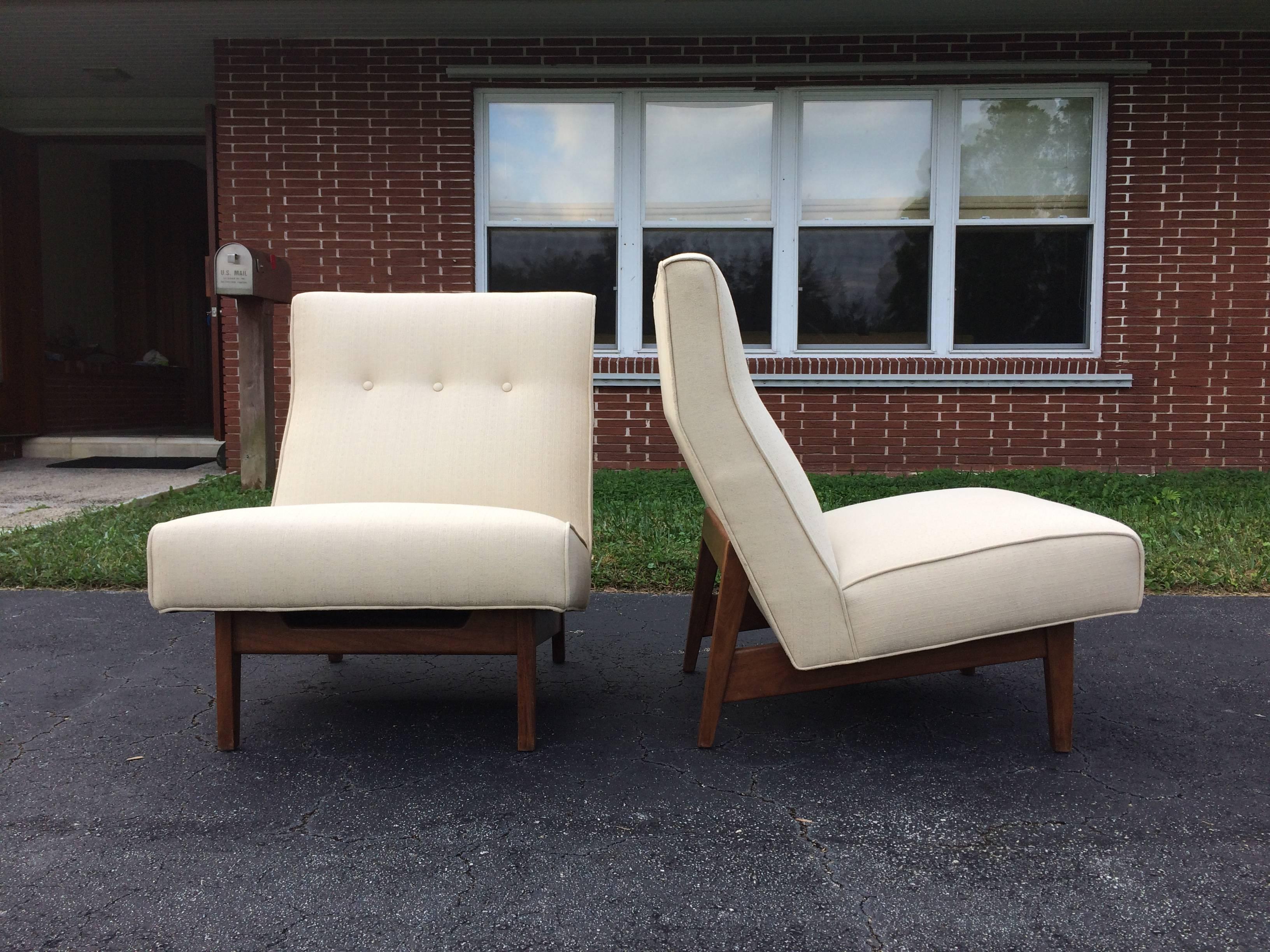 Mid-Century Modern Two Great Jens Risom Lounge Chairs, USA, 1950s