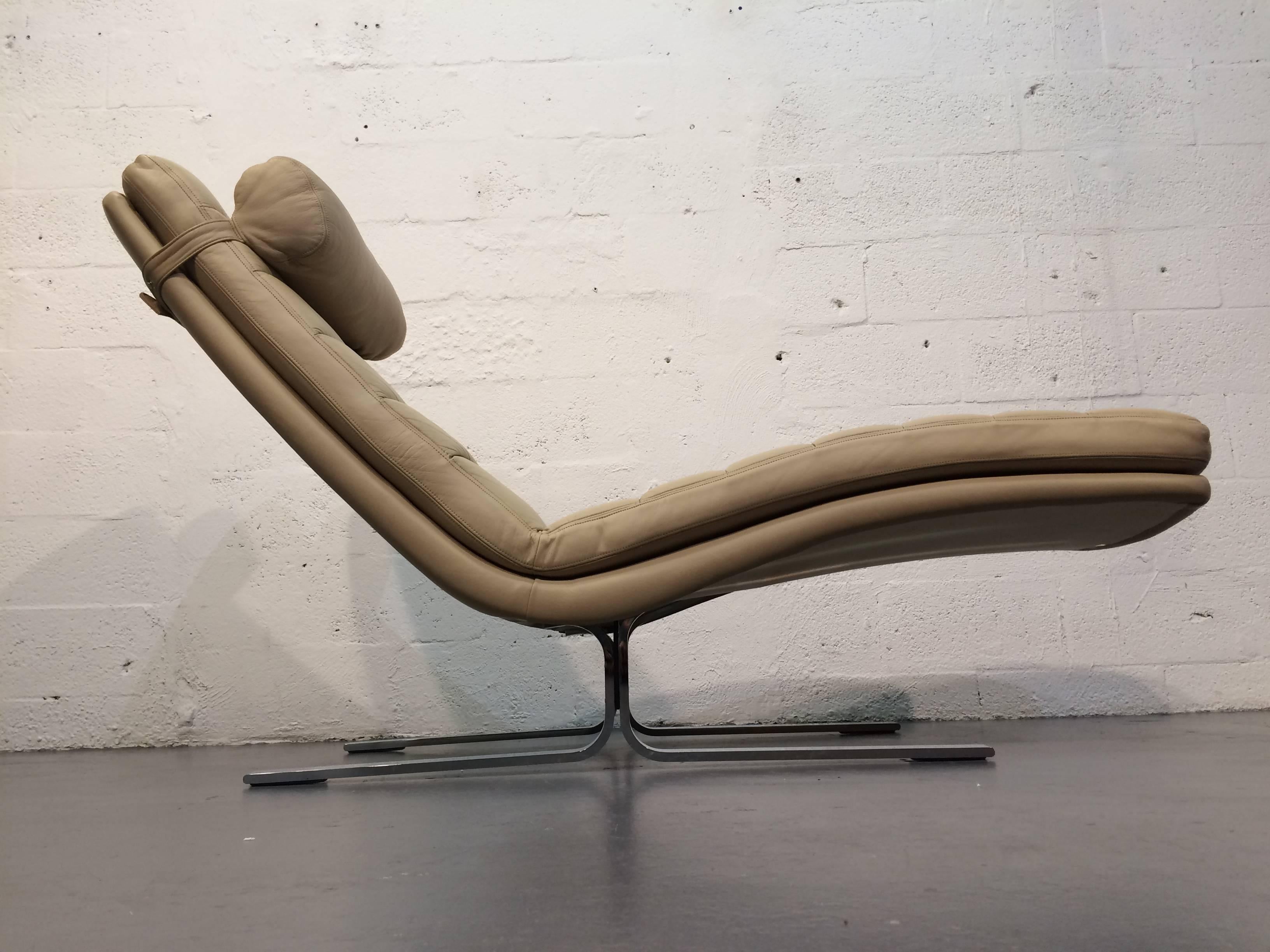 Leather Chaise Longue by Harvey Probber, USA, 1970s In Good Condition In Miami, FL