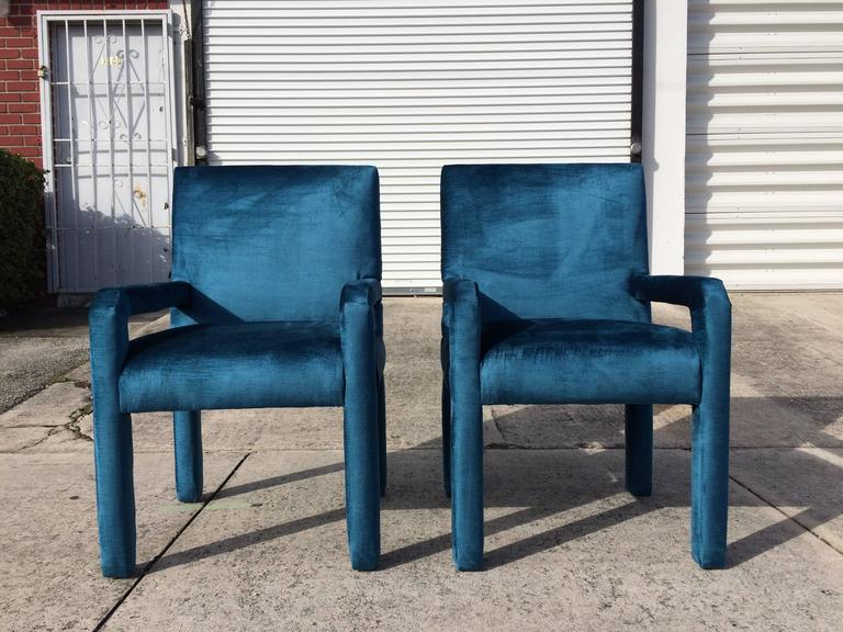 Pair of MidCentury Modern Parson Chairs, Lagoon Blue Velvet For Sale