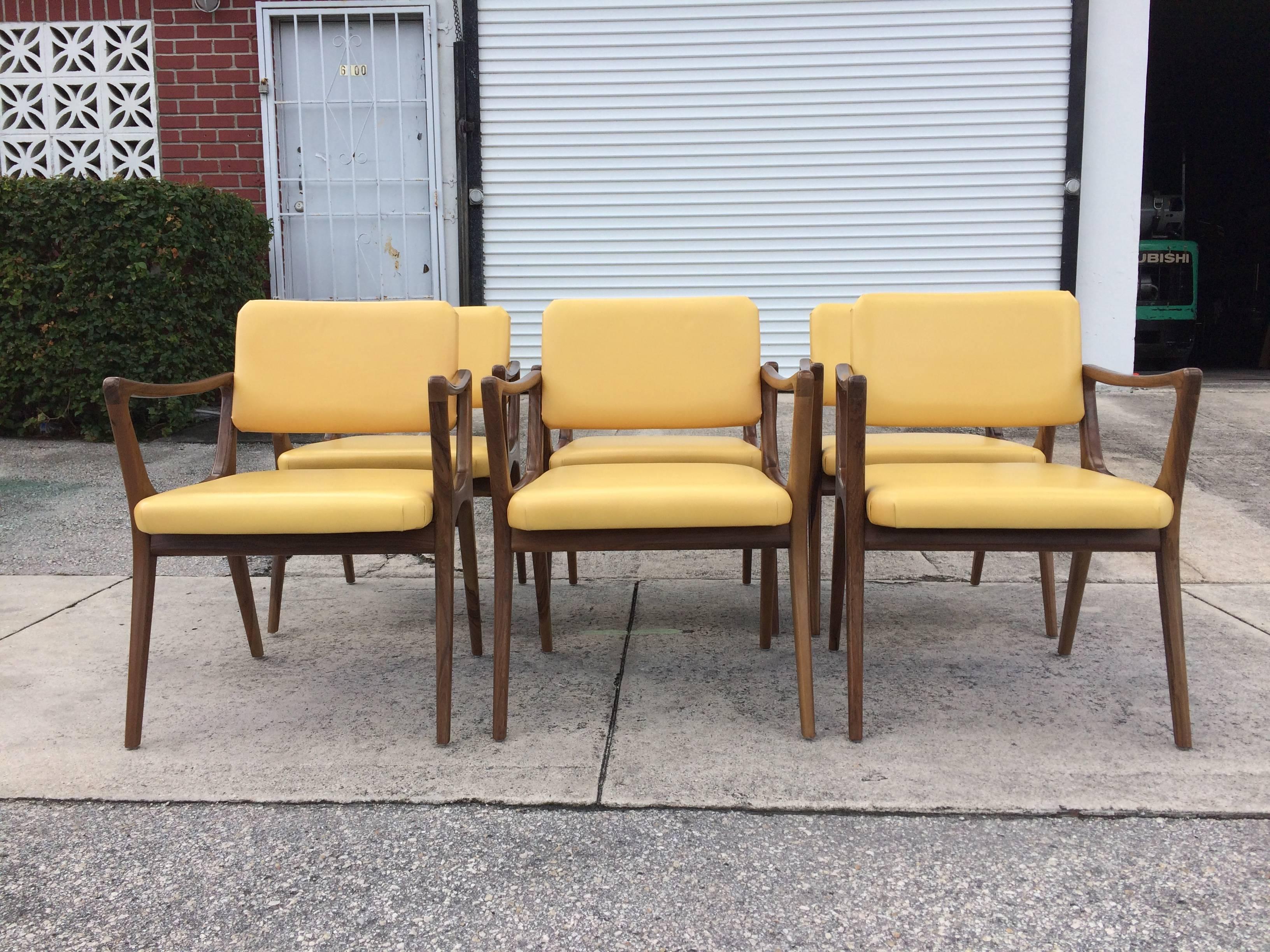 Six Sculptural Dining Chairs, Gio Ponti Style 2