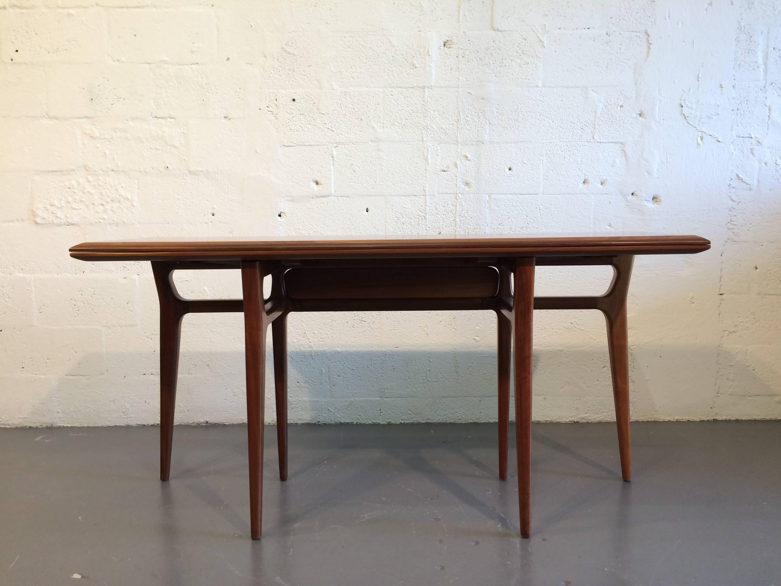 Walnut Flip-Top Console Table in Style of Gio Pont, Dining Table, 1950s 2