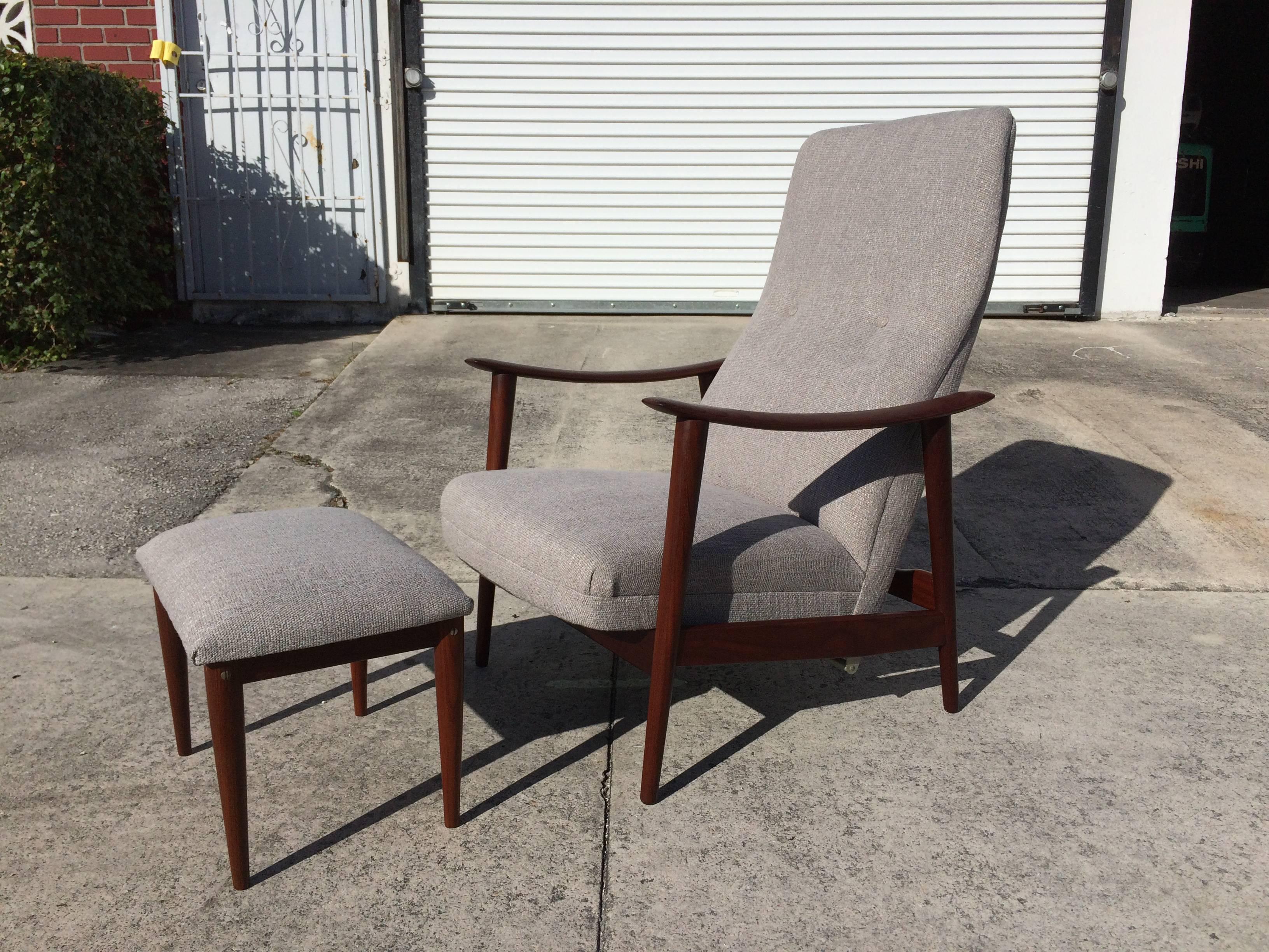 Mid-Century Modern Westnofa Lounge Chair and Ottoman Danish Modern, Walnut