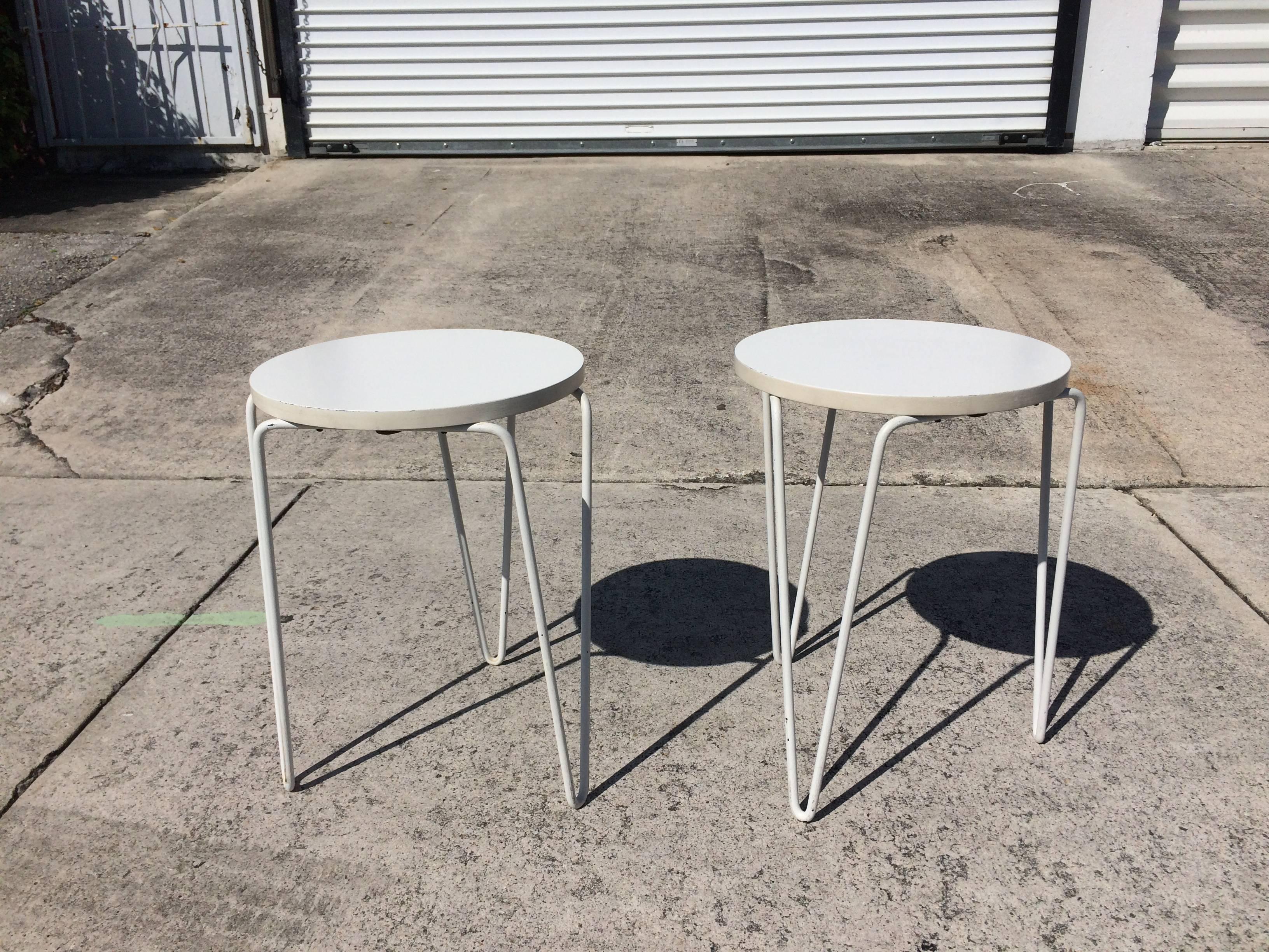 Pair of Early Florence Knoll #75 Stools Side Tables 3