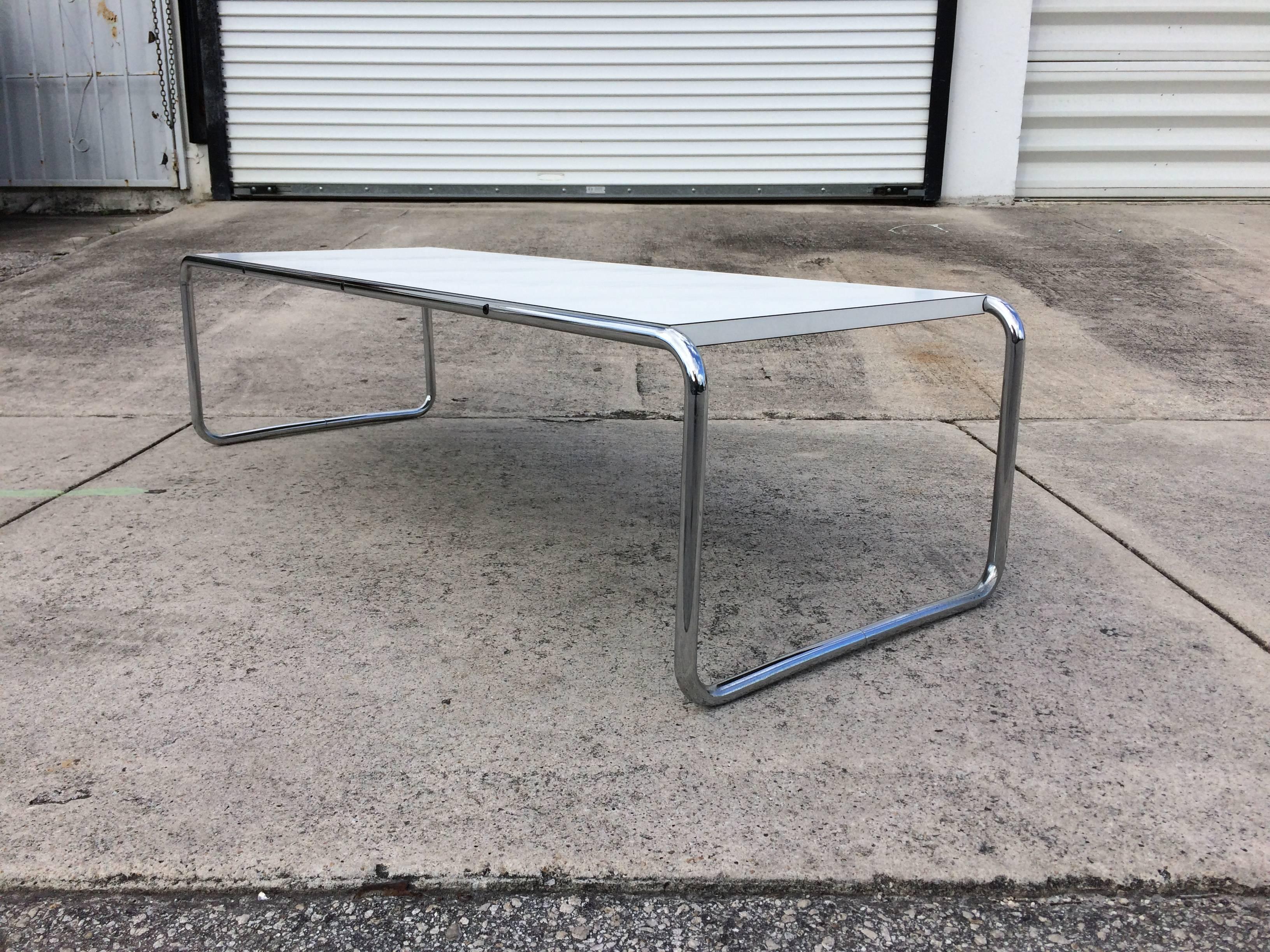 Metal Vintage Laccio Tables, Design Marcel Breuer for Knoll