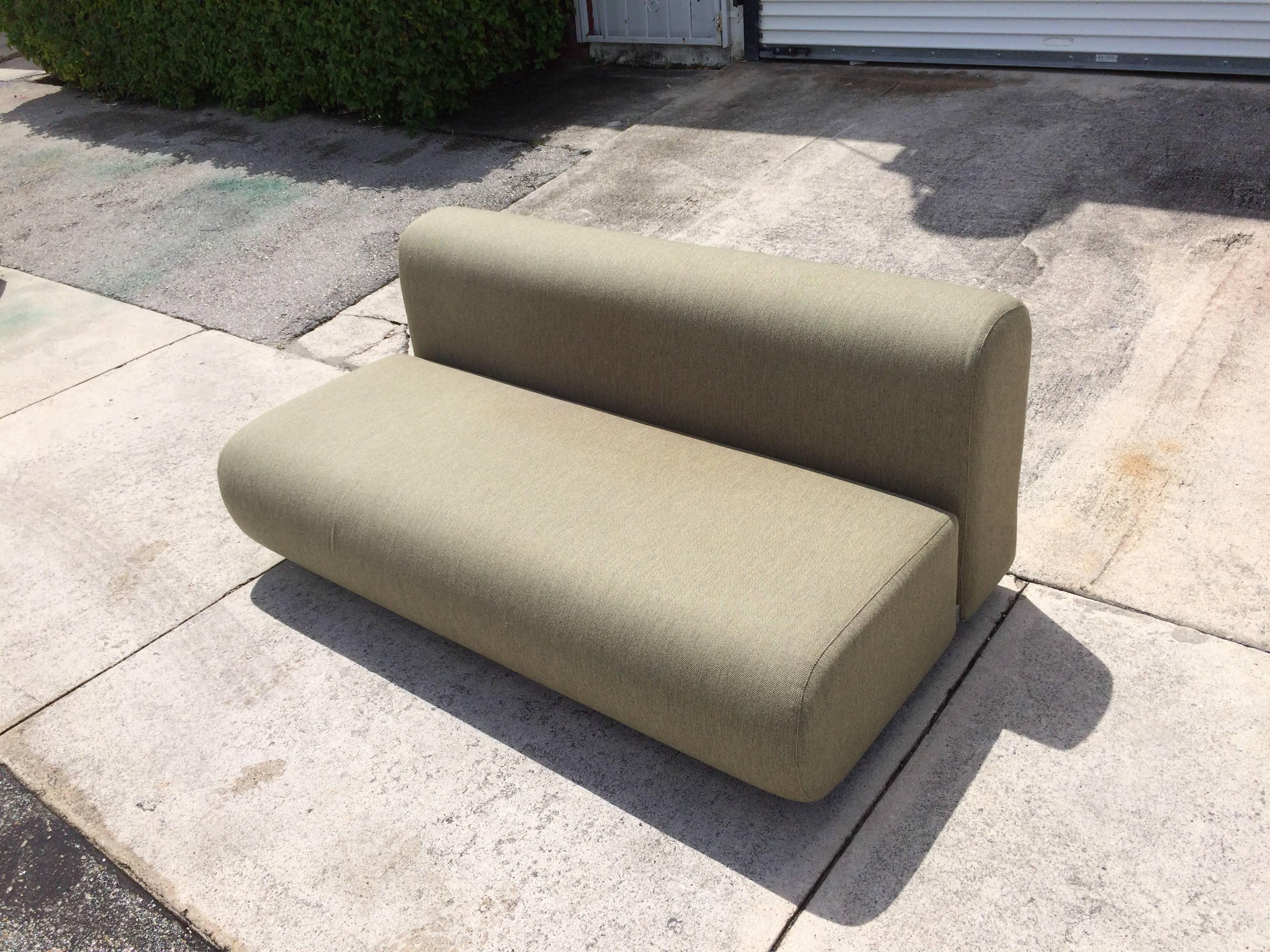 Kazuhide Takahama Sofa for Knoll, 1970s 3