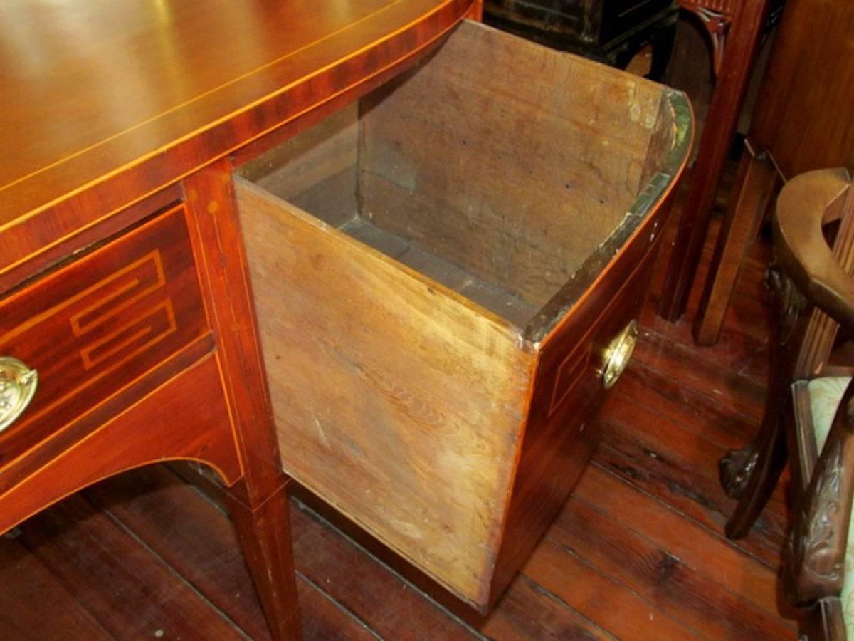English Geo. III Inlaid Mahogany Hepplewhite Sideboard, Original Brass Gallery In Excellent Condition For Sale In Charleston, SC
